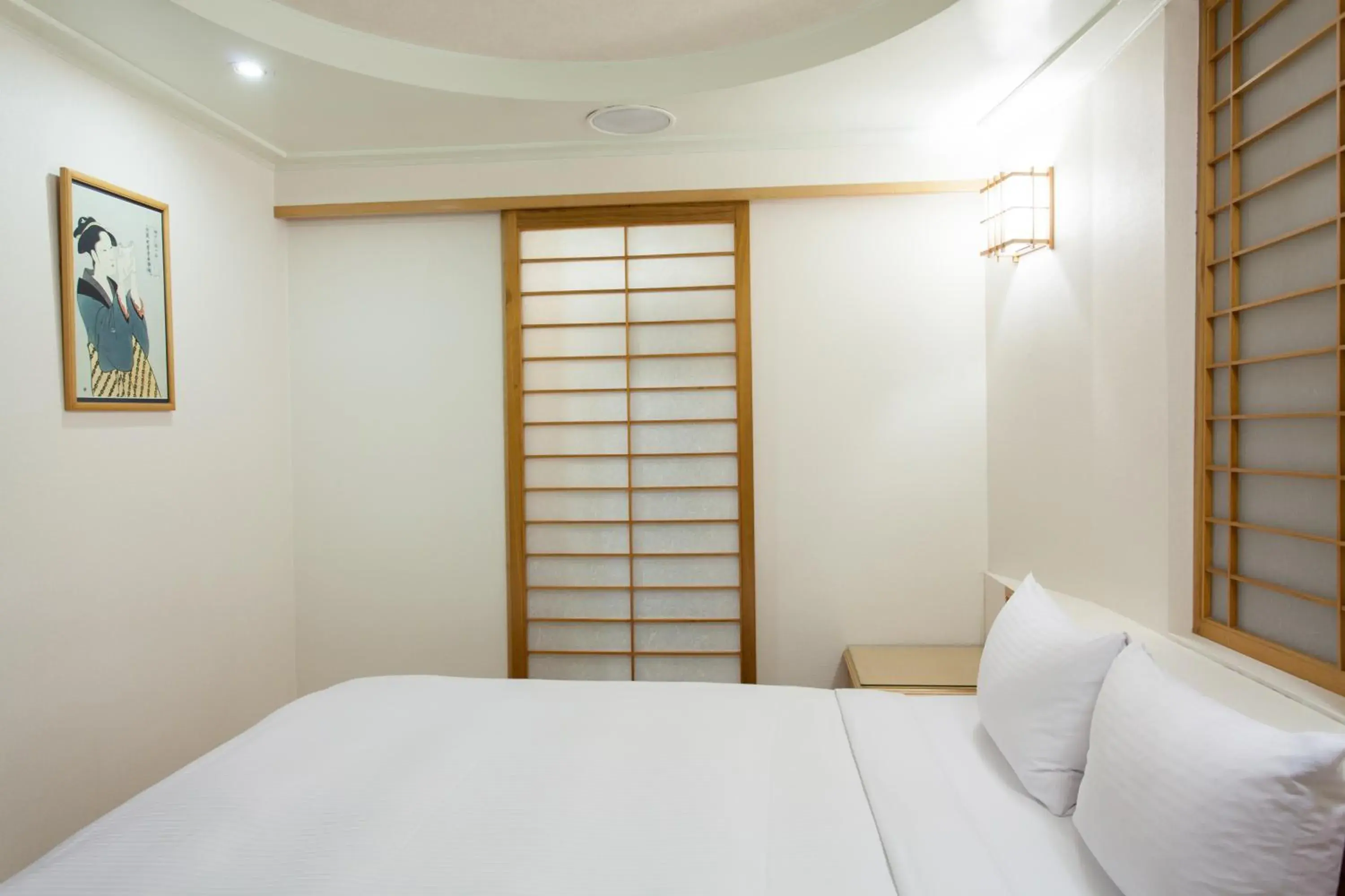 Bed in Hara Zuru Hotel Bed in Hara Zuru Hotel