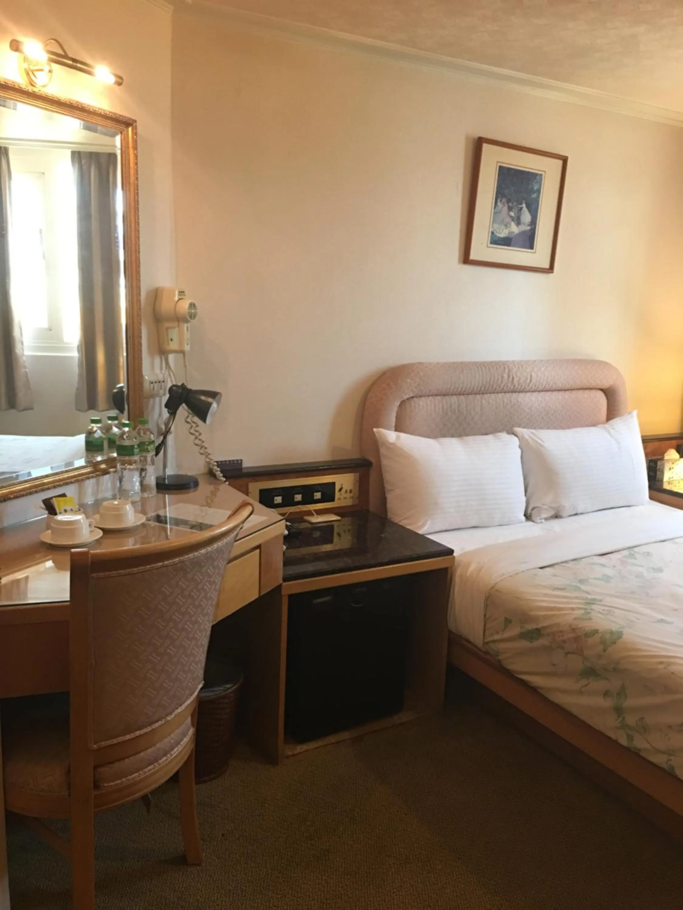 Bed in Hara Zuru Hotel