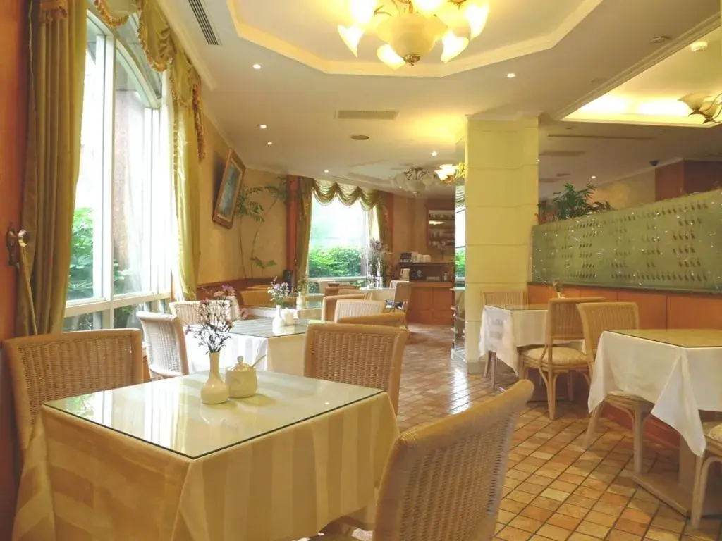 Restaurant/places to eat in Hara Zuru Hotel Restaurant/places to eat in Hara Zuru Hotel
