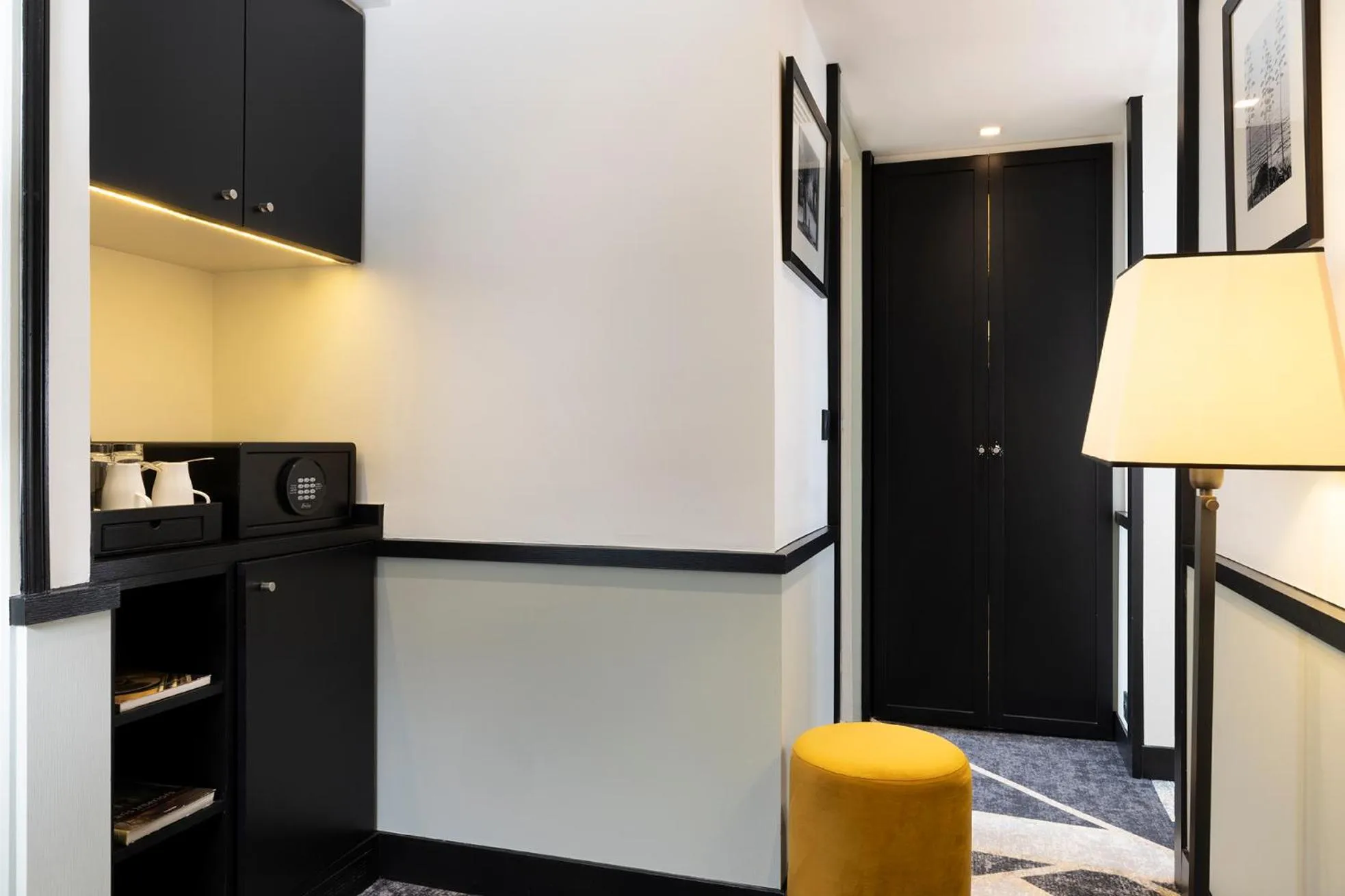 storage in Hôtel Aiglon