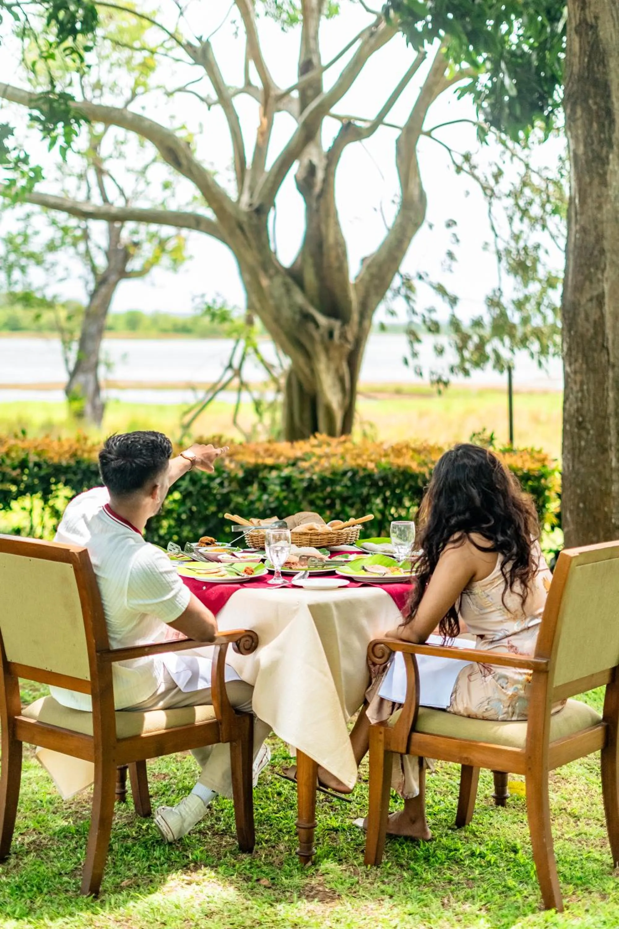 Restaurant/places to eat in Hotel Sudu Araliya