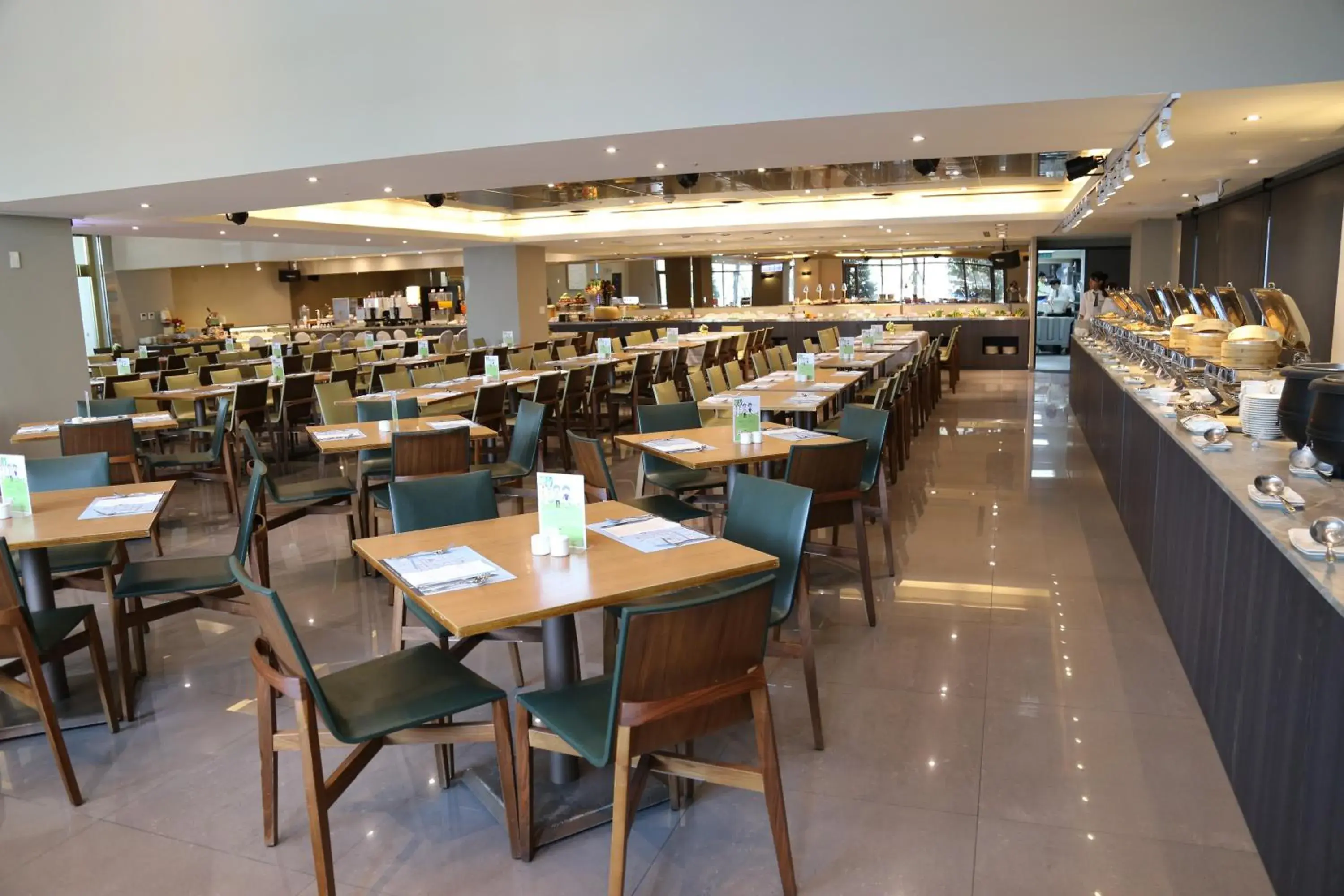 Restaurant/places to eat in Taichung Harbor Hotel Restaurant/places to eat in Taichung Harbor Hotel