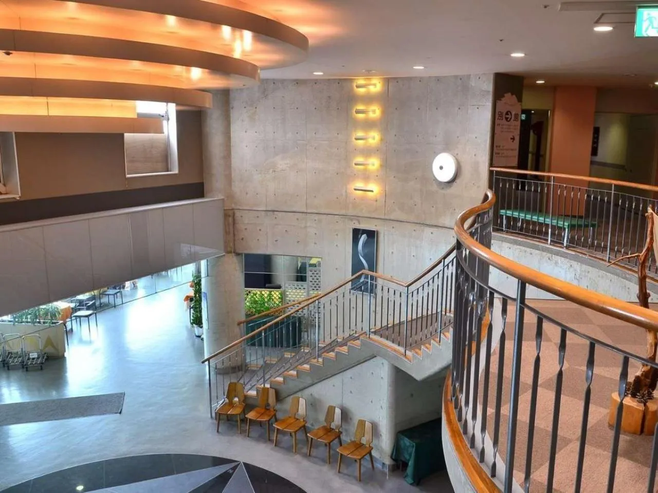 Lobby or reception in Biei Shirogane Onsen Hotel Park Hills