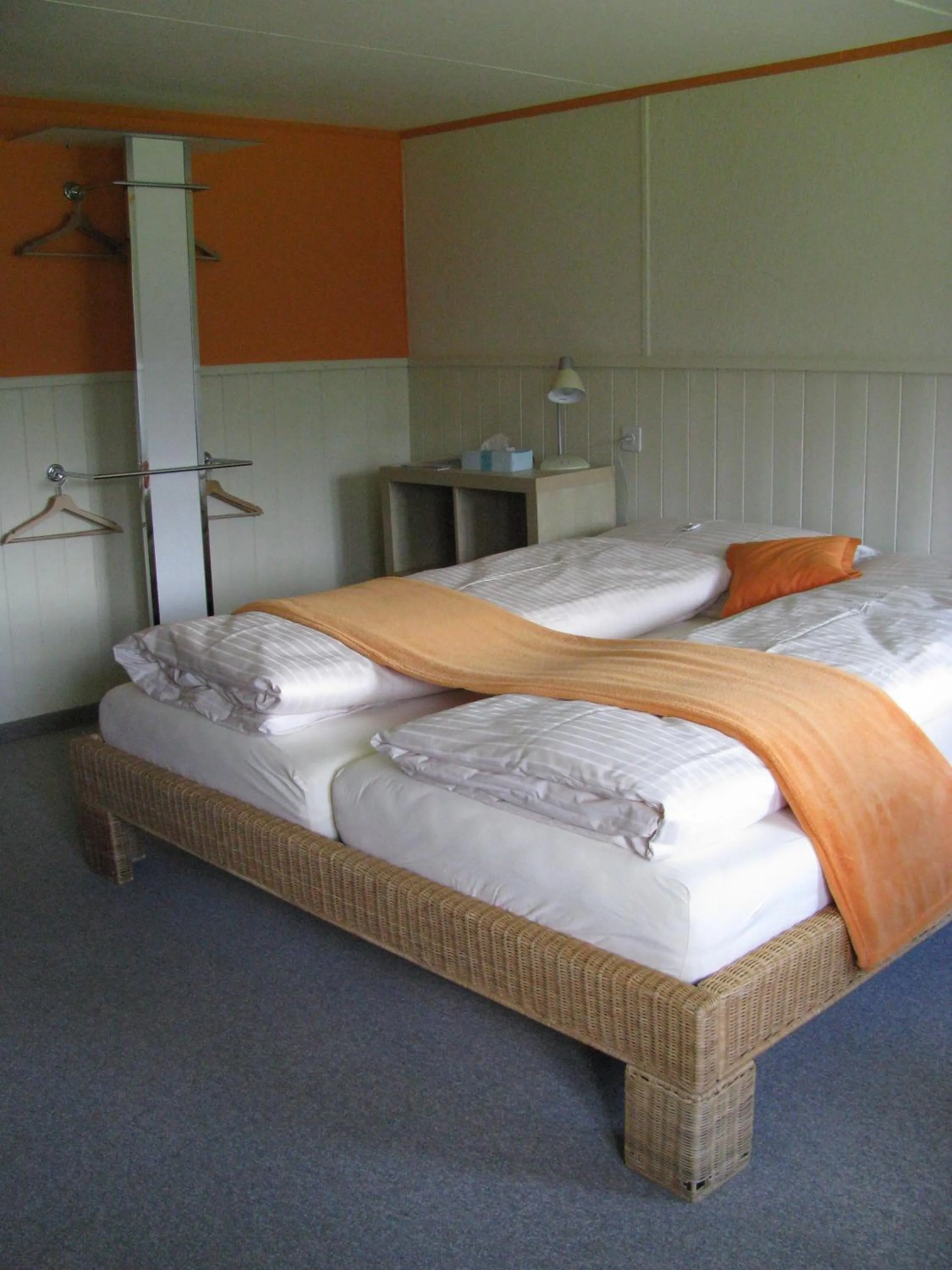 Photo of the whole room in Zimmer & z'Morgä Schönenboden