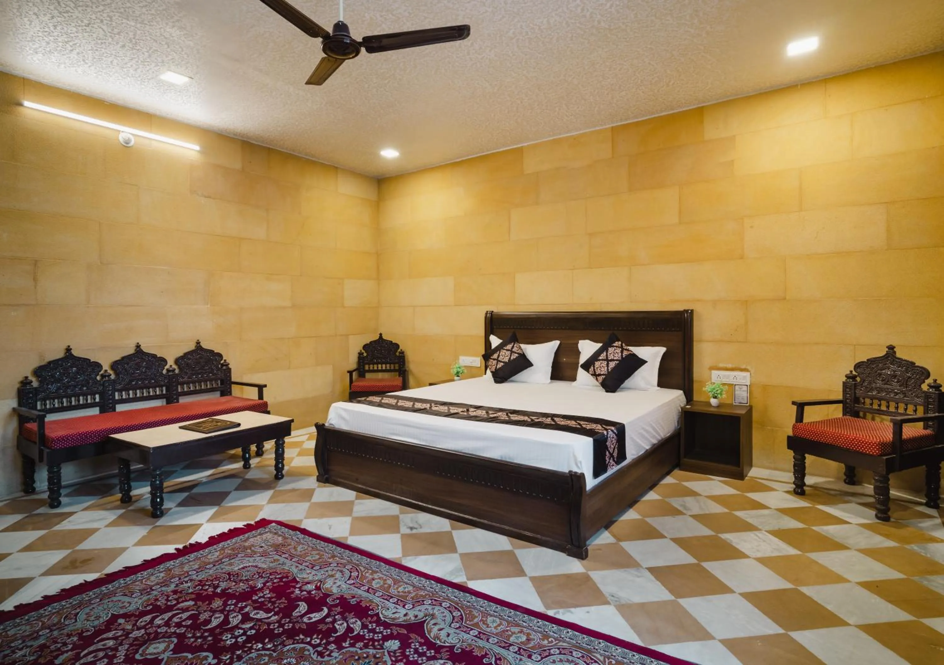 Bed in Hotel Akashdeep - Located City Centre