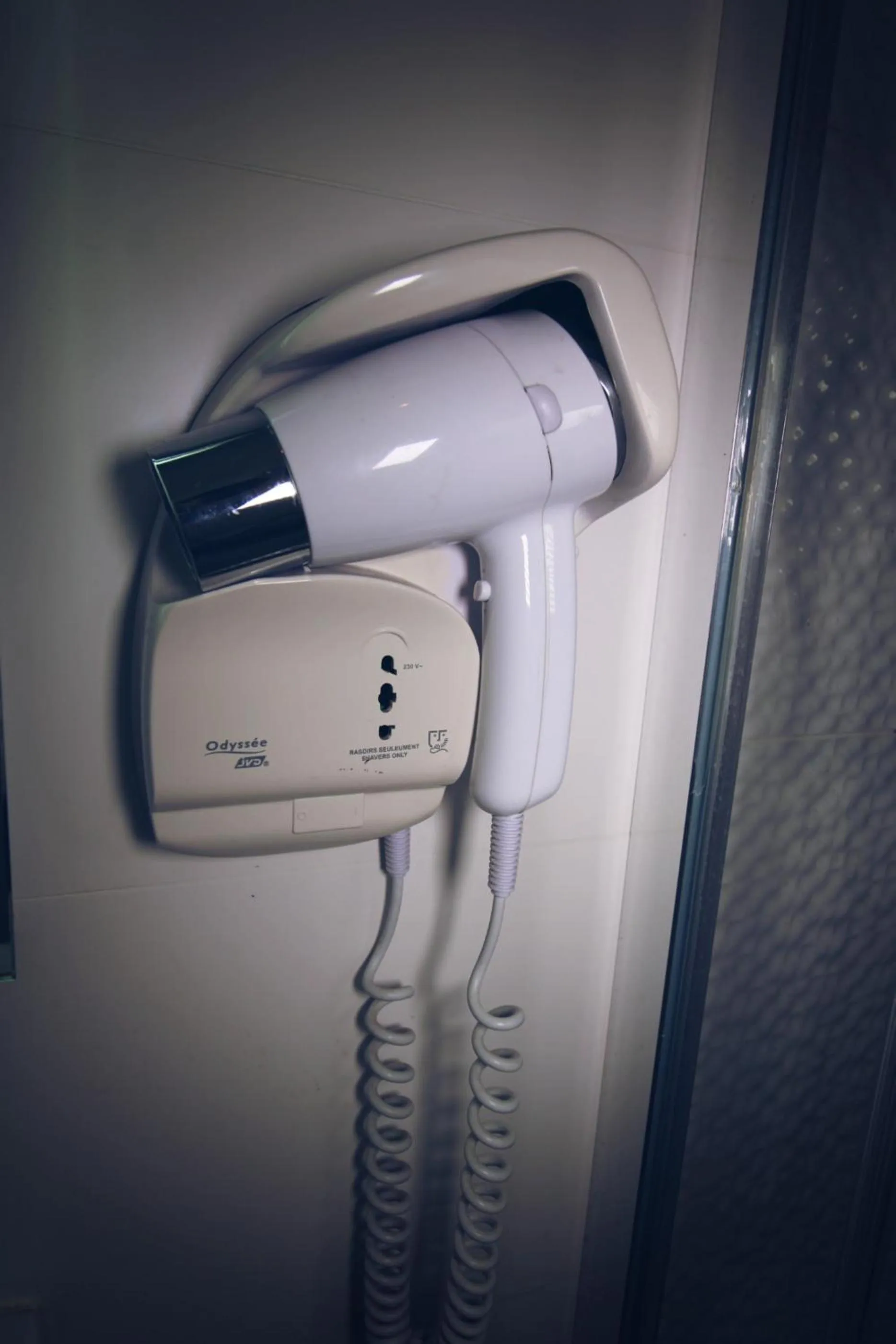 Bathroom in Little Hôtel