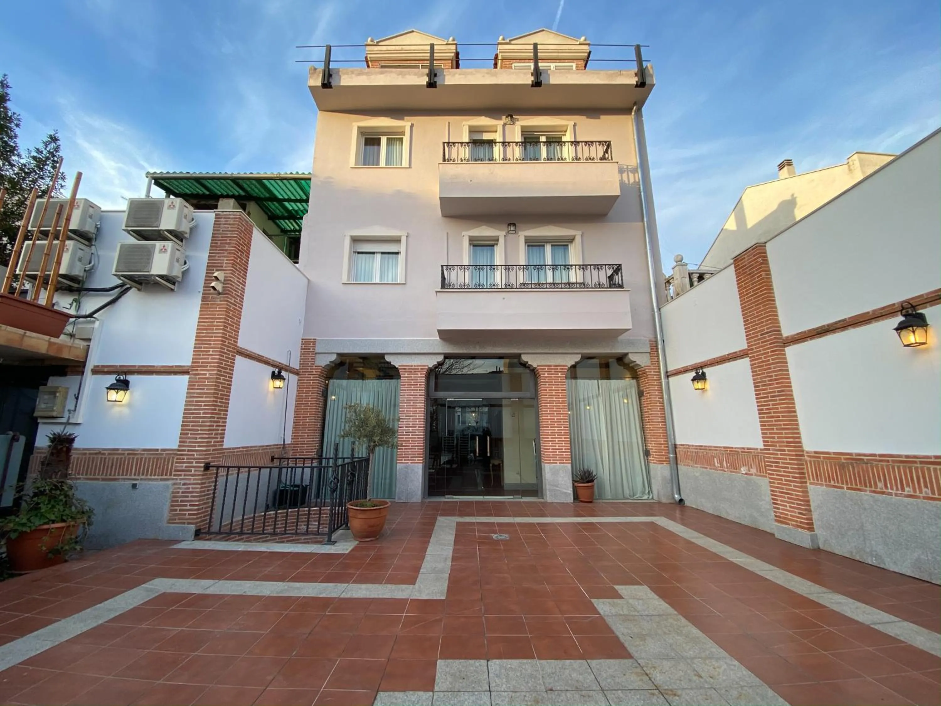 Property building in Villa Soledad