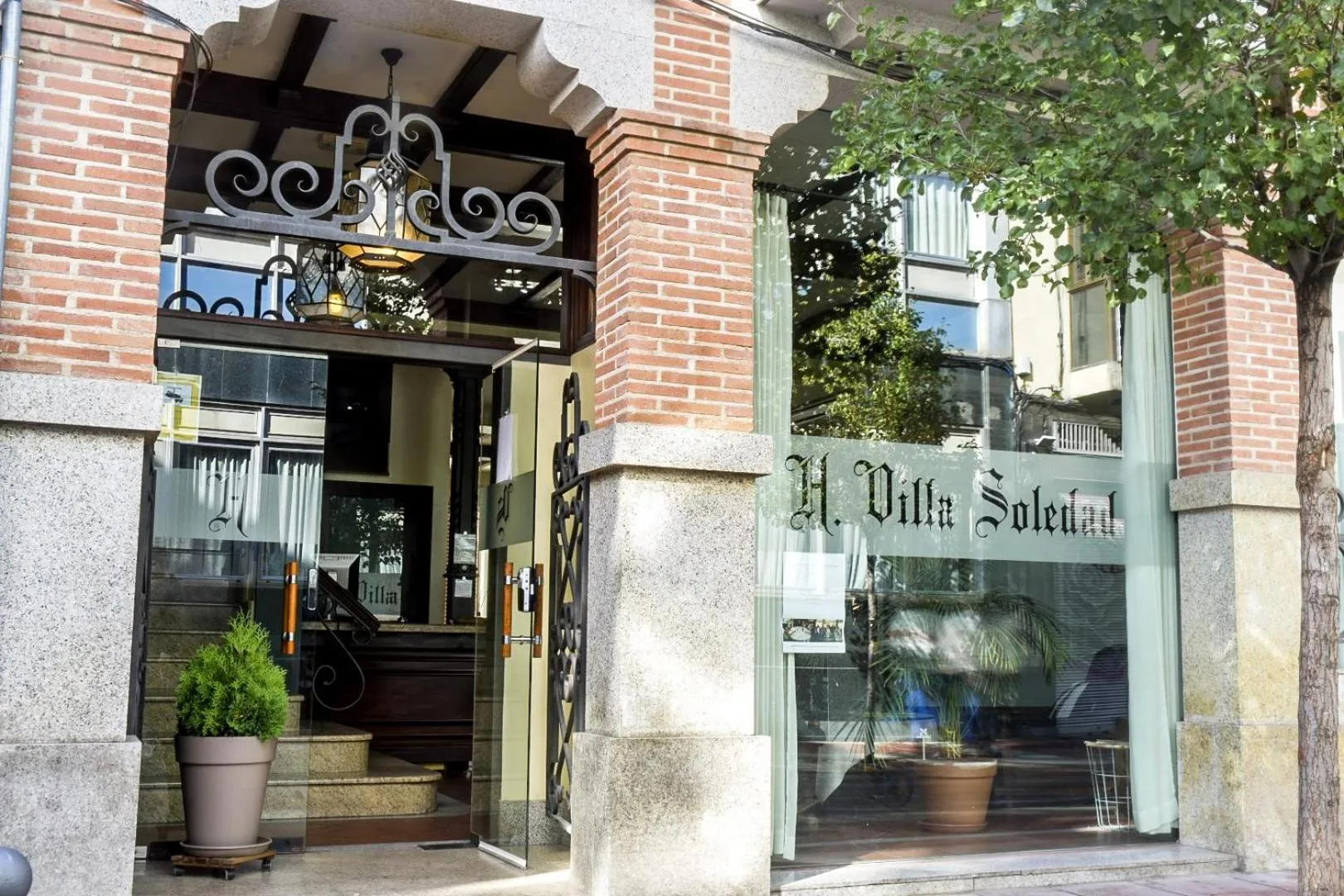 Facade/entrance in Villa Soledad