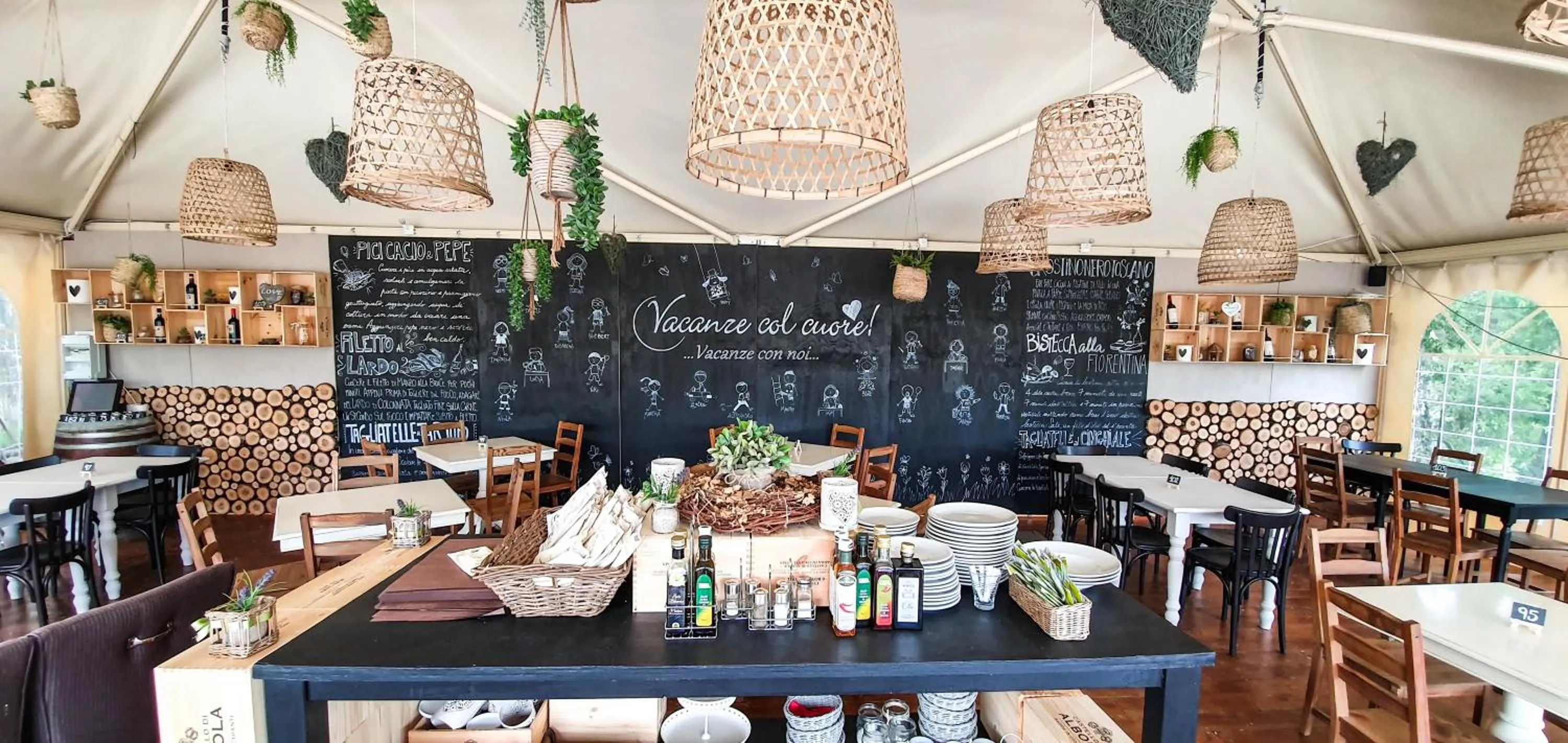 Restaurant/places to eat in Chianti Glamping Resort