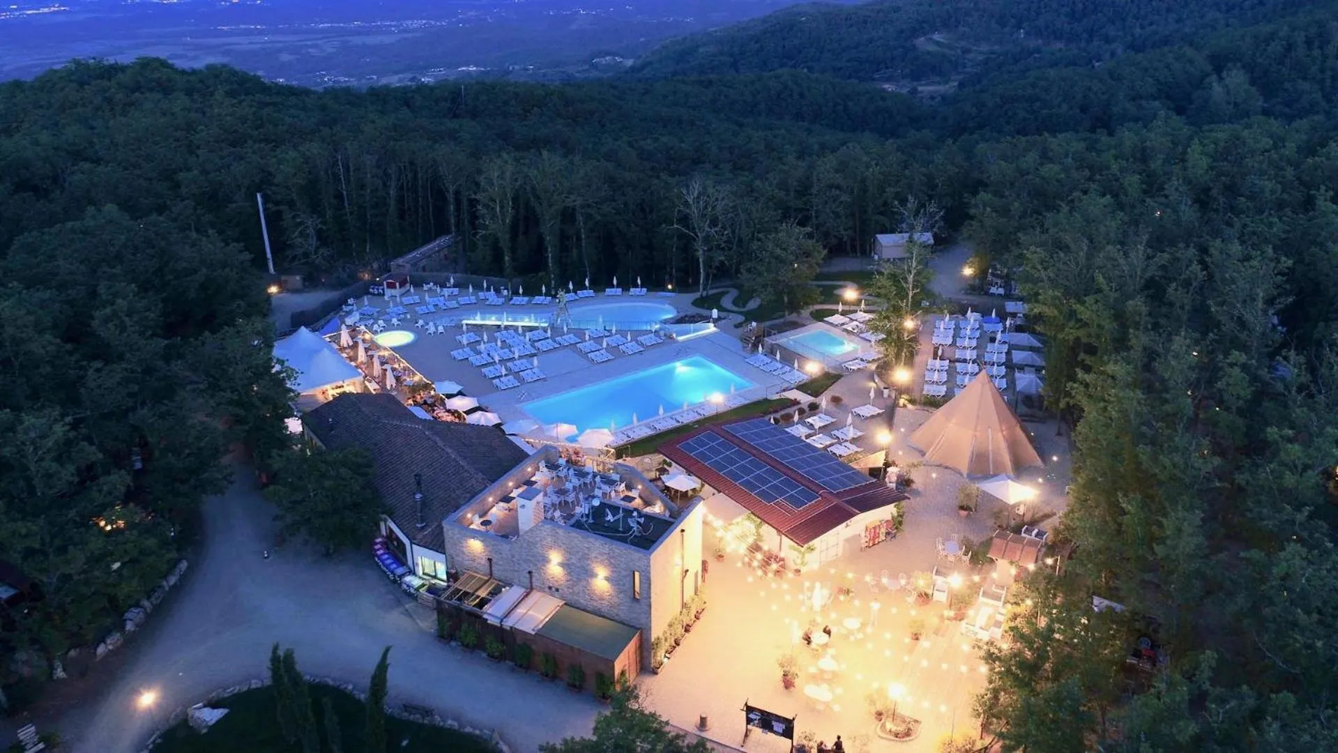Bird's eye view in Chianti Glamping Resort