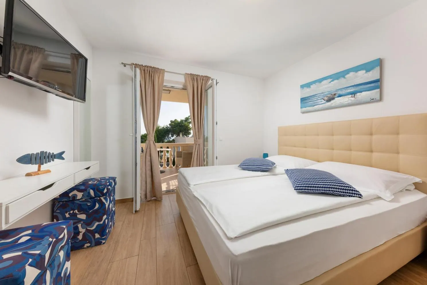 Bed in Villa Mediterranea