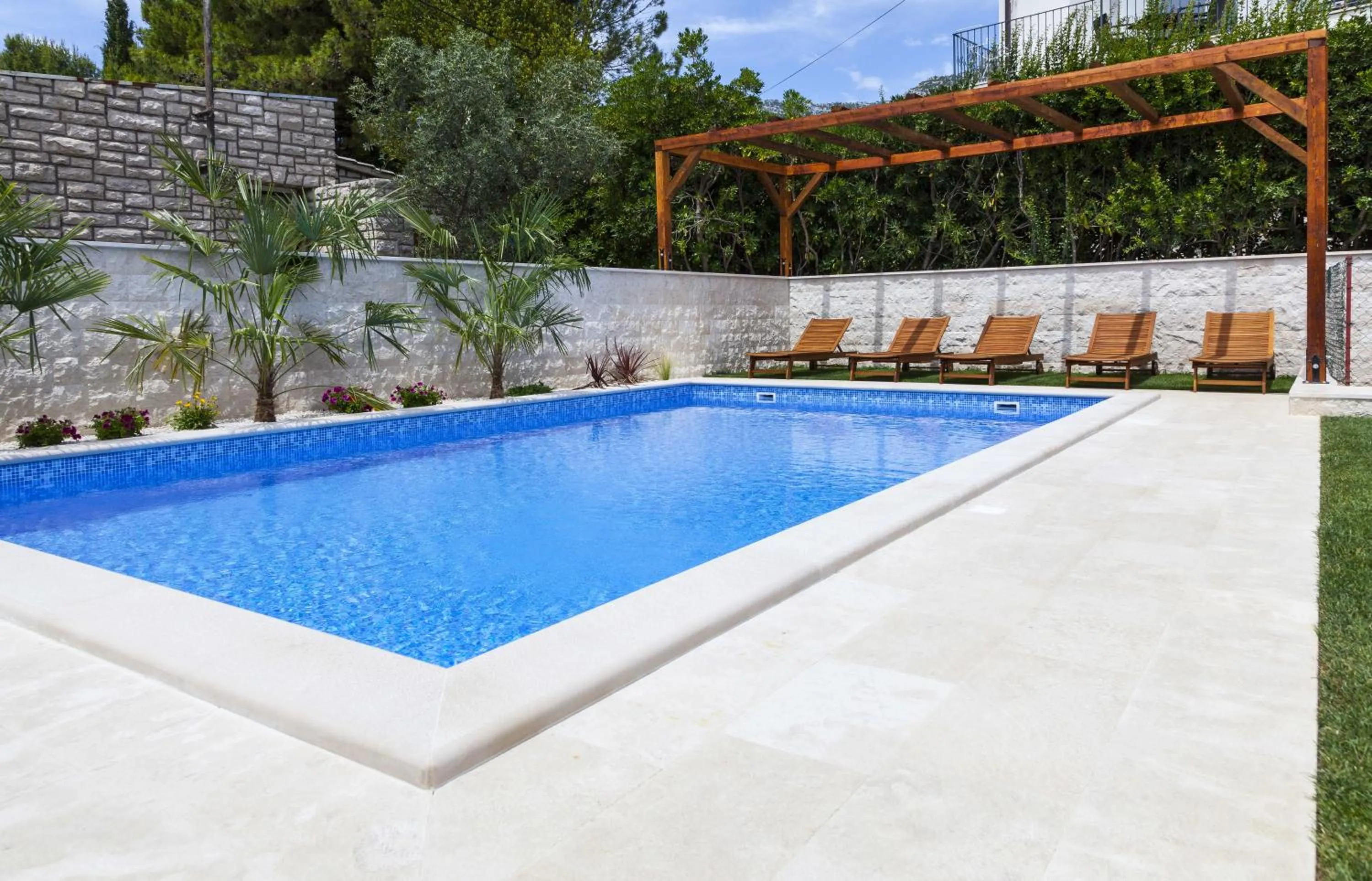 Pool view in Villa Mediterranea