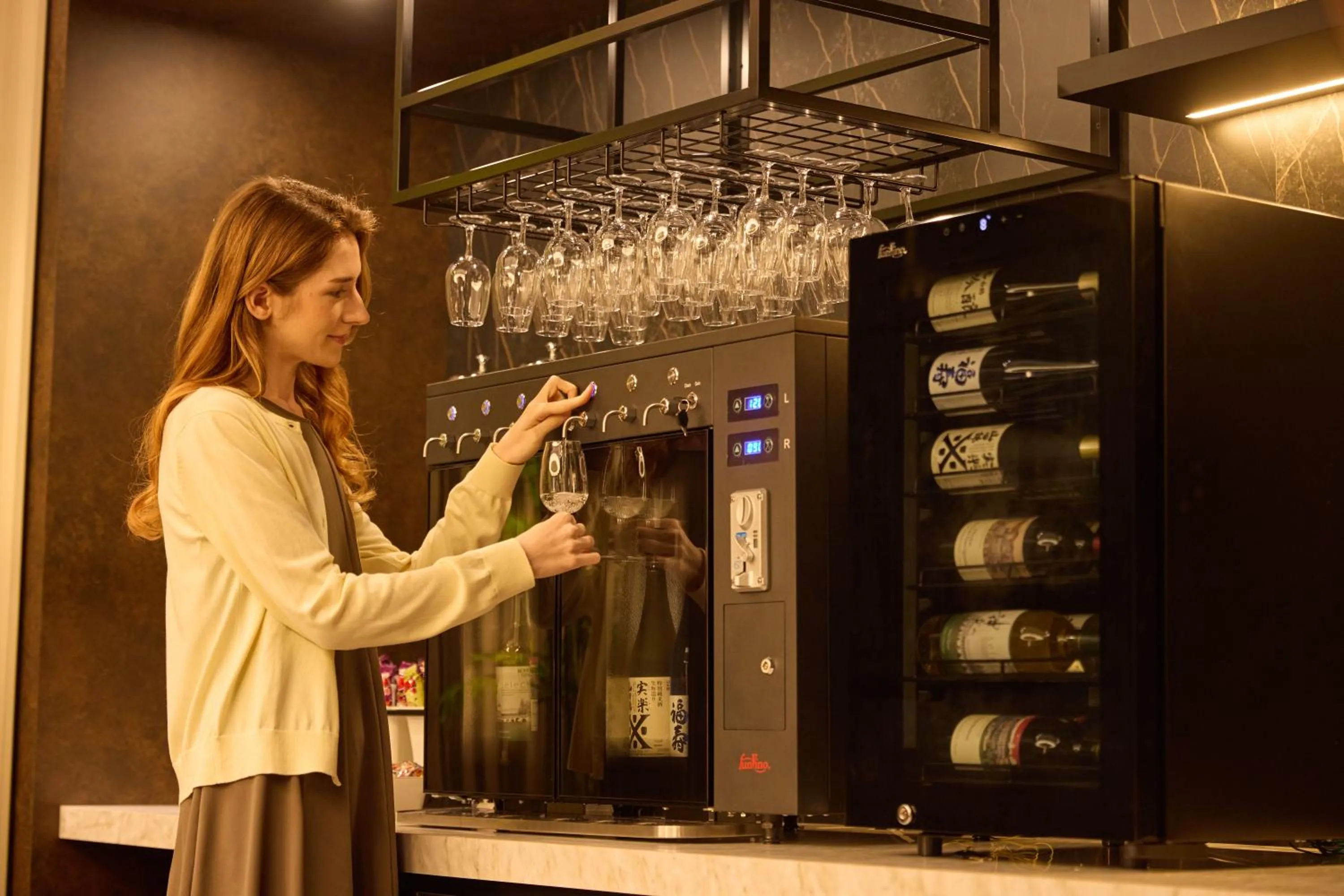 Lounge or bar in Kobe Motomachi Tokyu REI Hotel