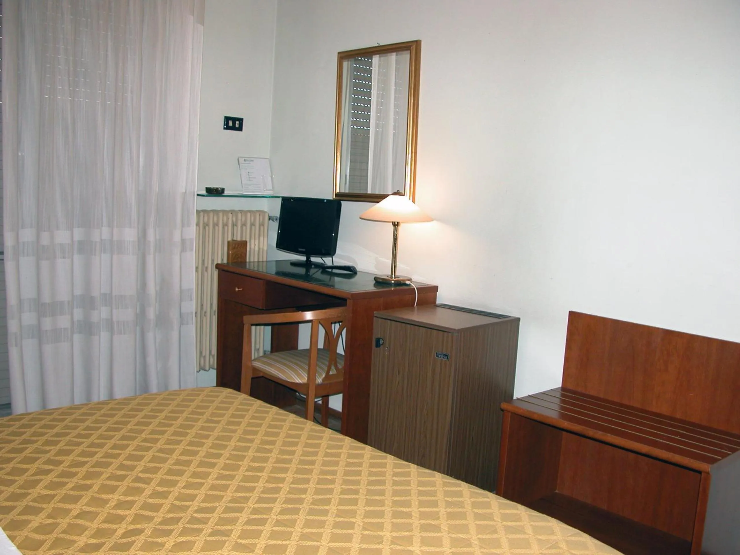 Bed in Hotel Calabresi