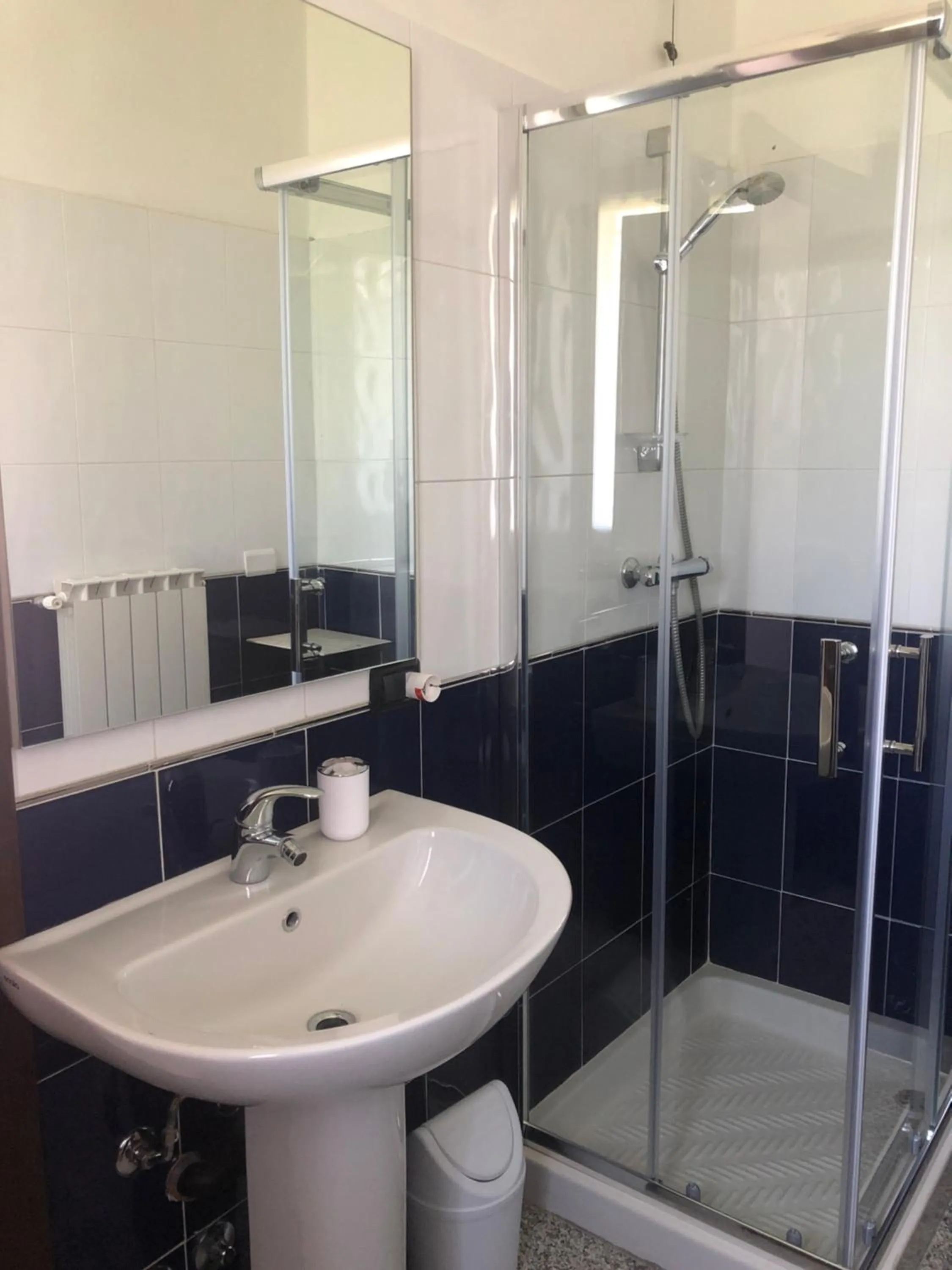 Shower in La Casa di Anna