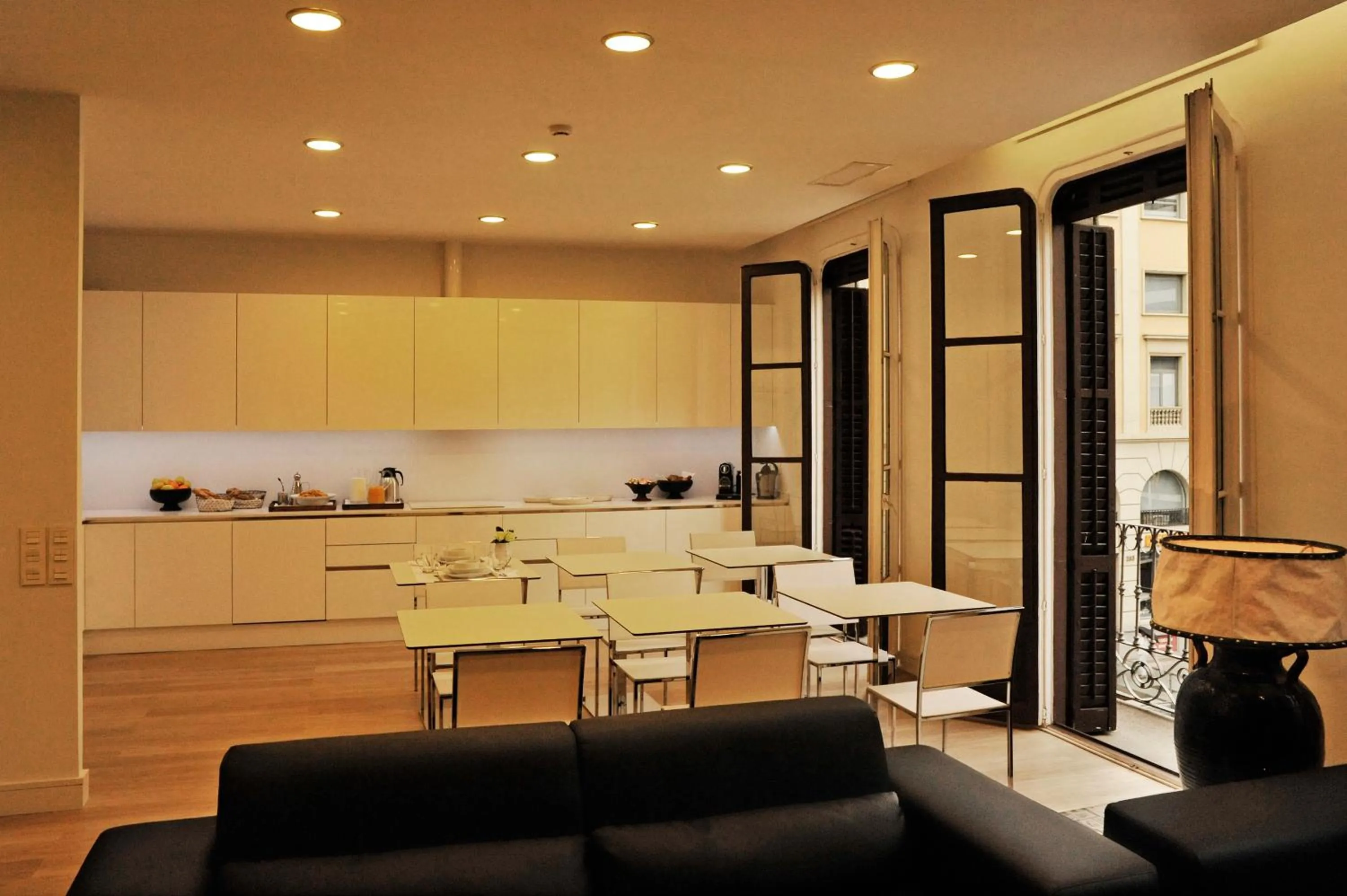 Restaurant/places to eat in The 8 Boutique B&B