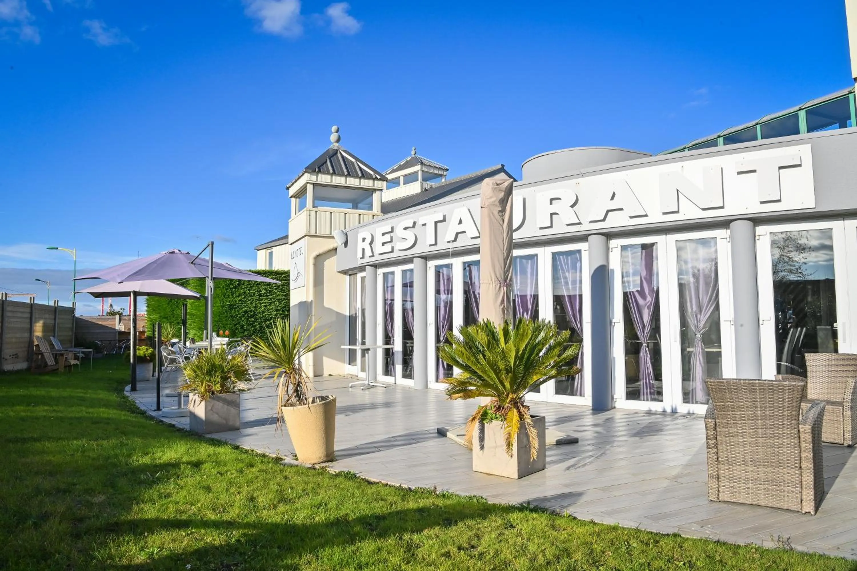 Garden in Contact Hôtel Lunotel Saint Lô