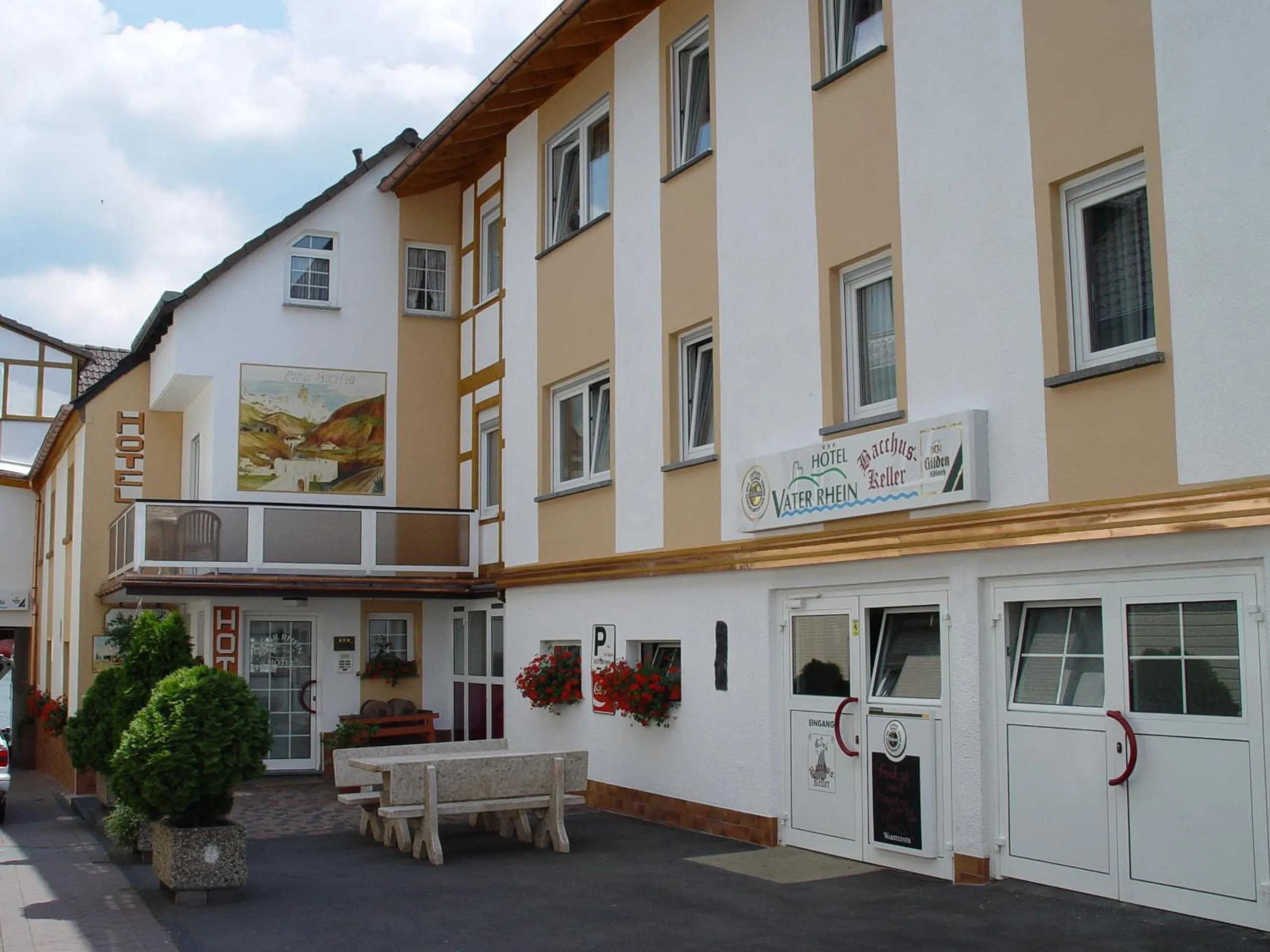 Property building in Hotel Vater Rhein