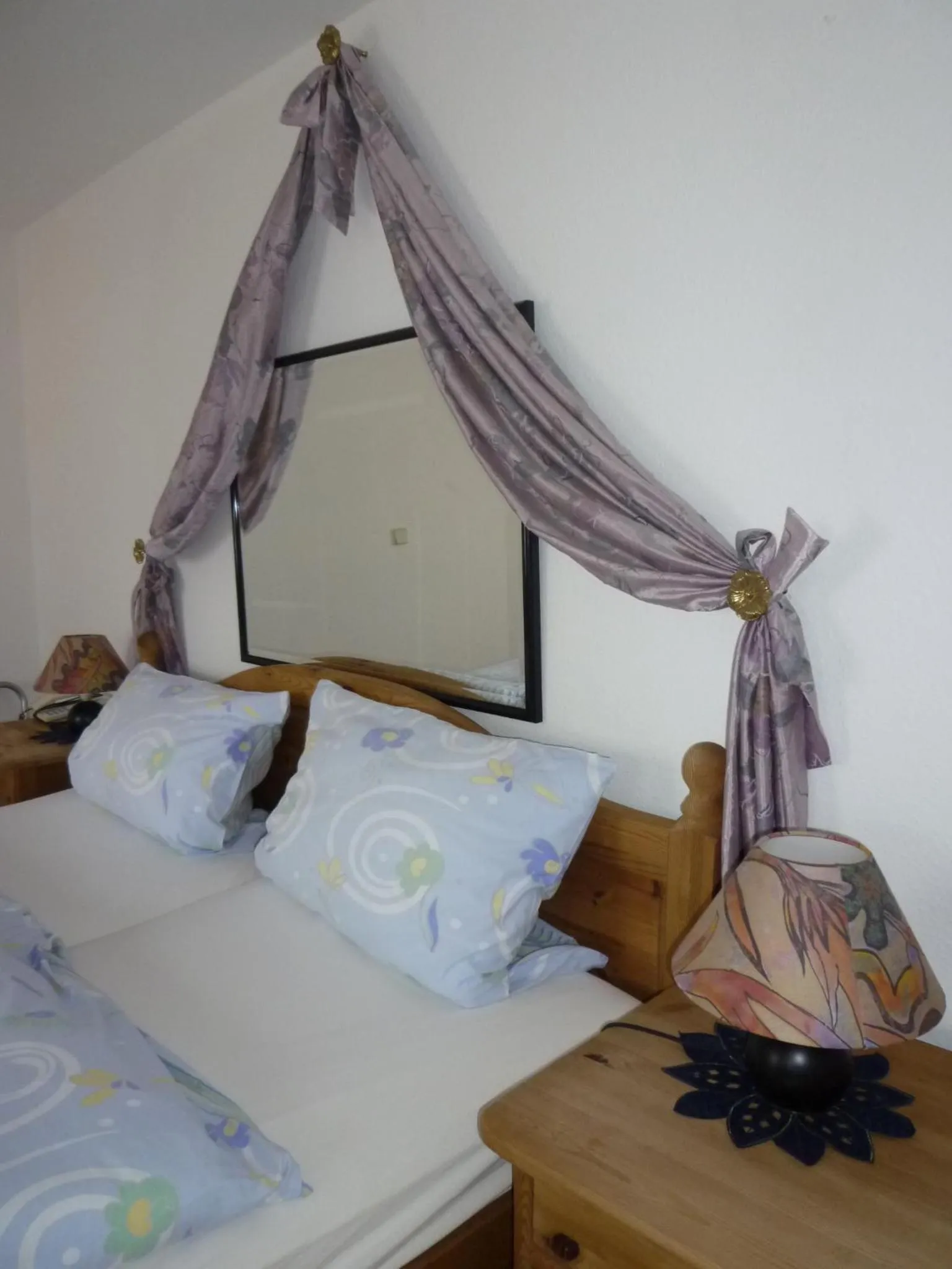 Decorative detail, Bed in Hotel Vater Rhein