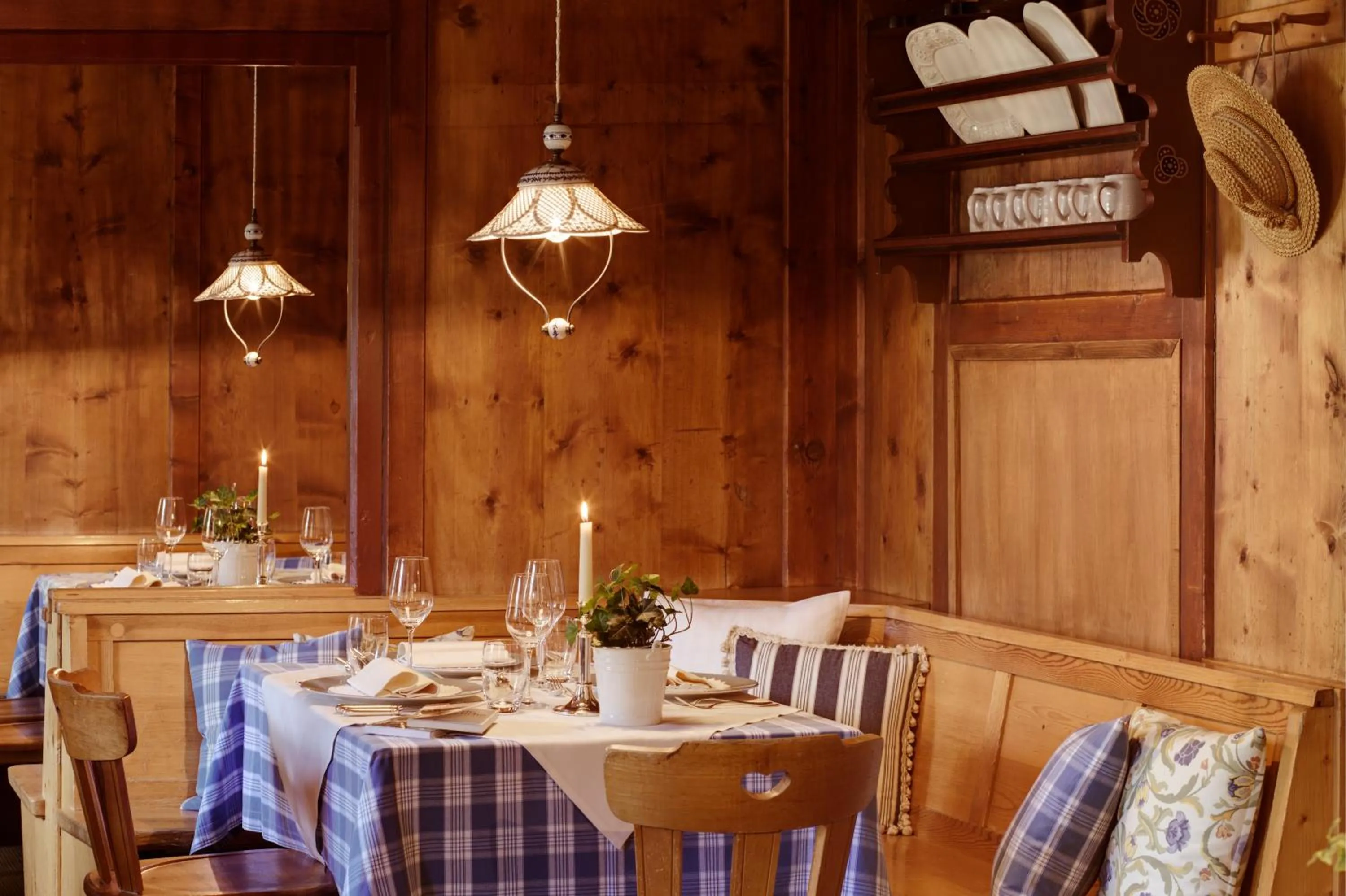 Restaurant/places to eat in Berghotel Ladinia