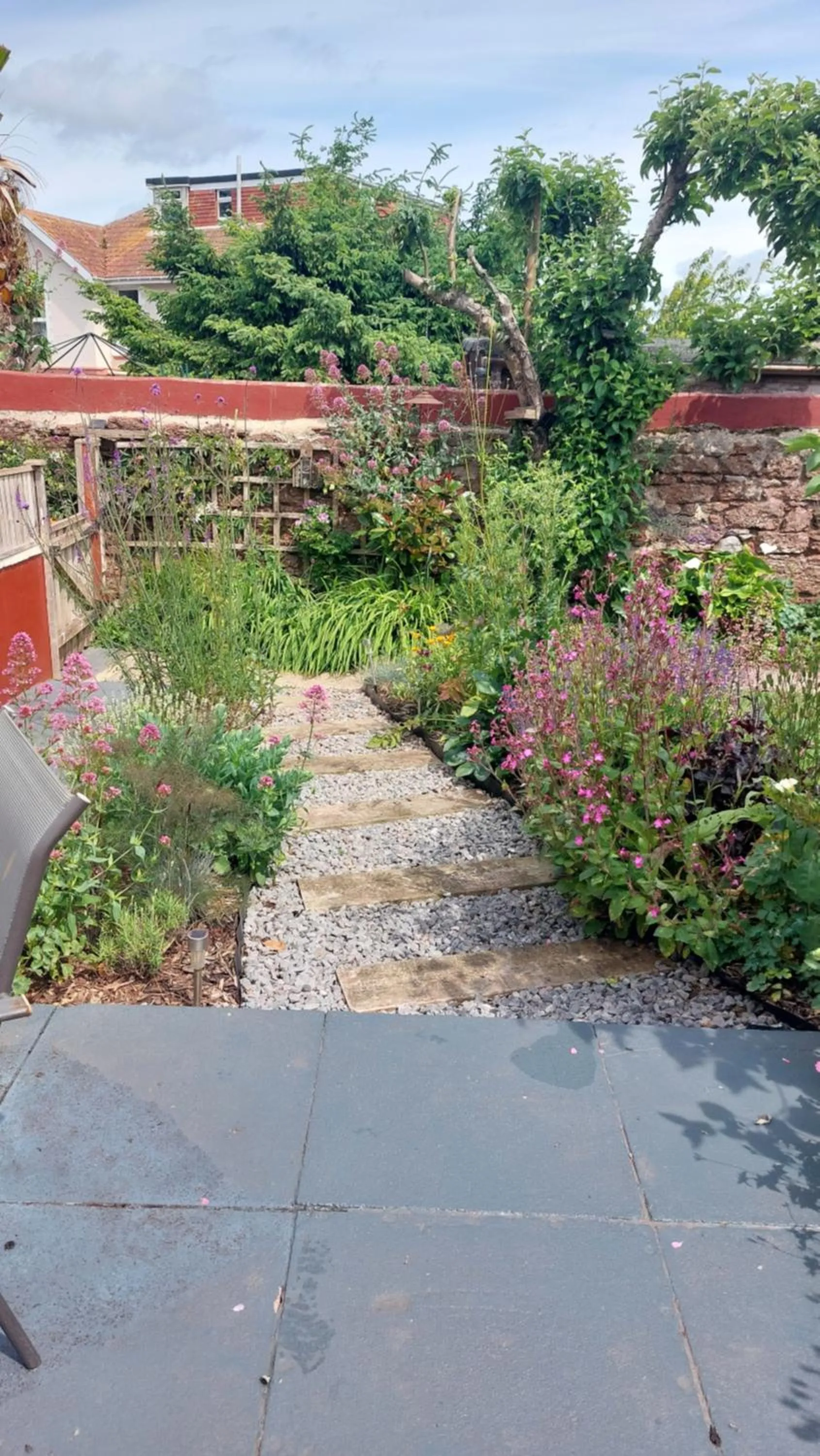 Garden in Two Beaches