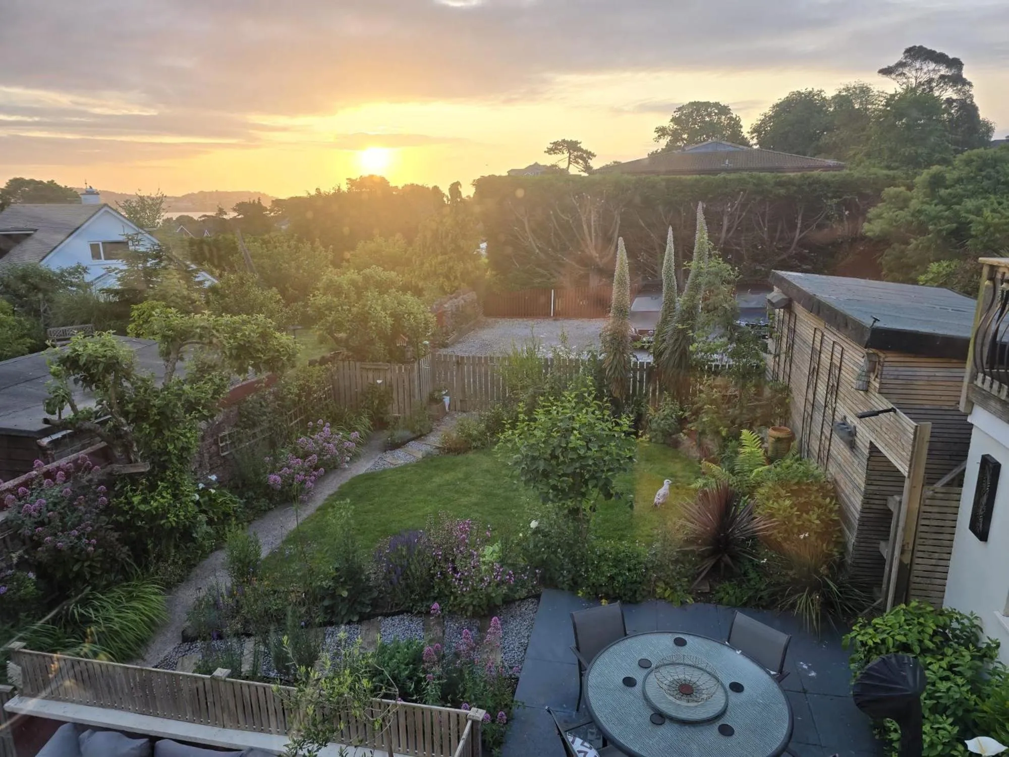 Garden in Two Beaches