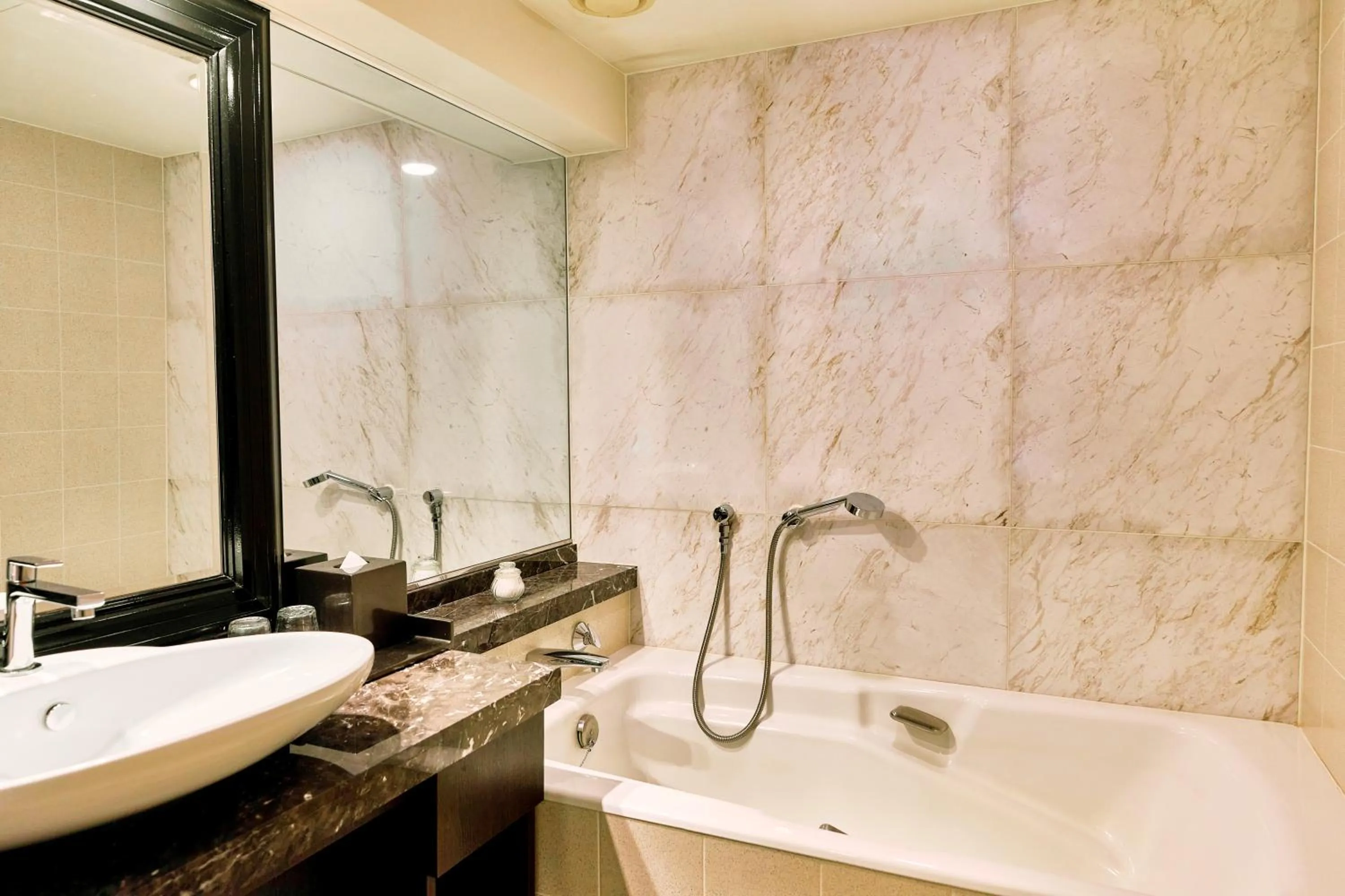 Bathroom in InterContinental Tokyo Bay by IHG