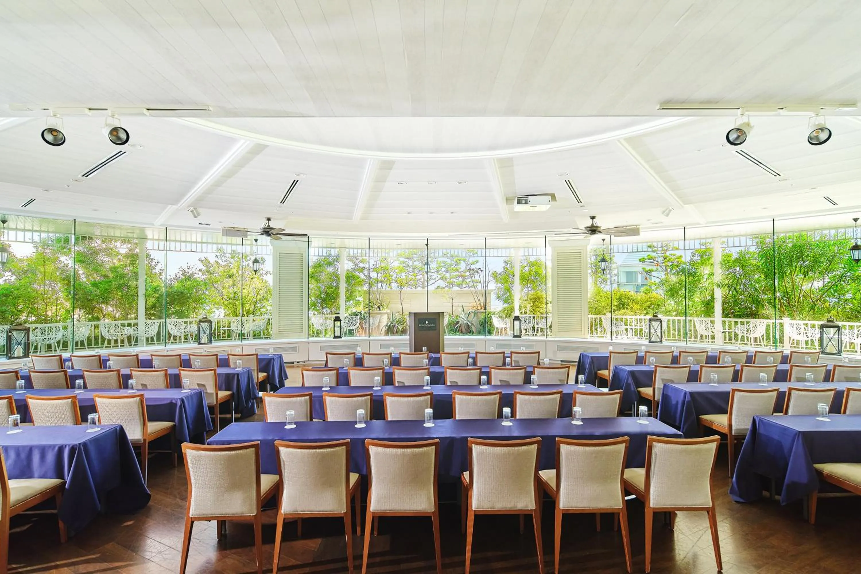 Meeting/conference room in InterContinental Tokyo Bay by IHG