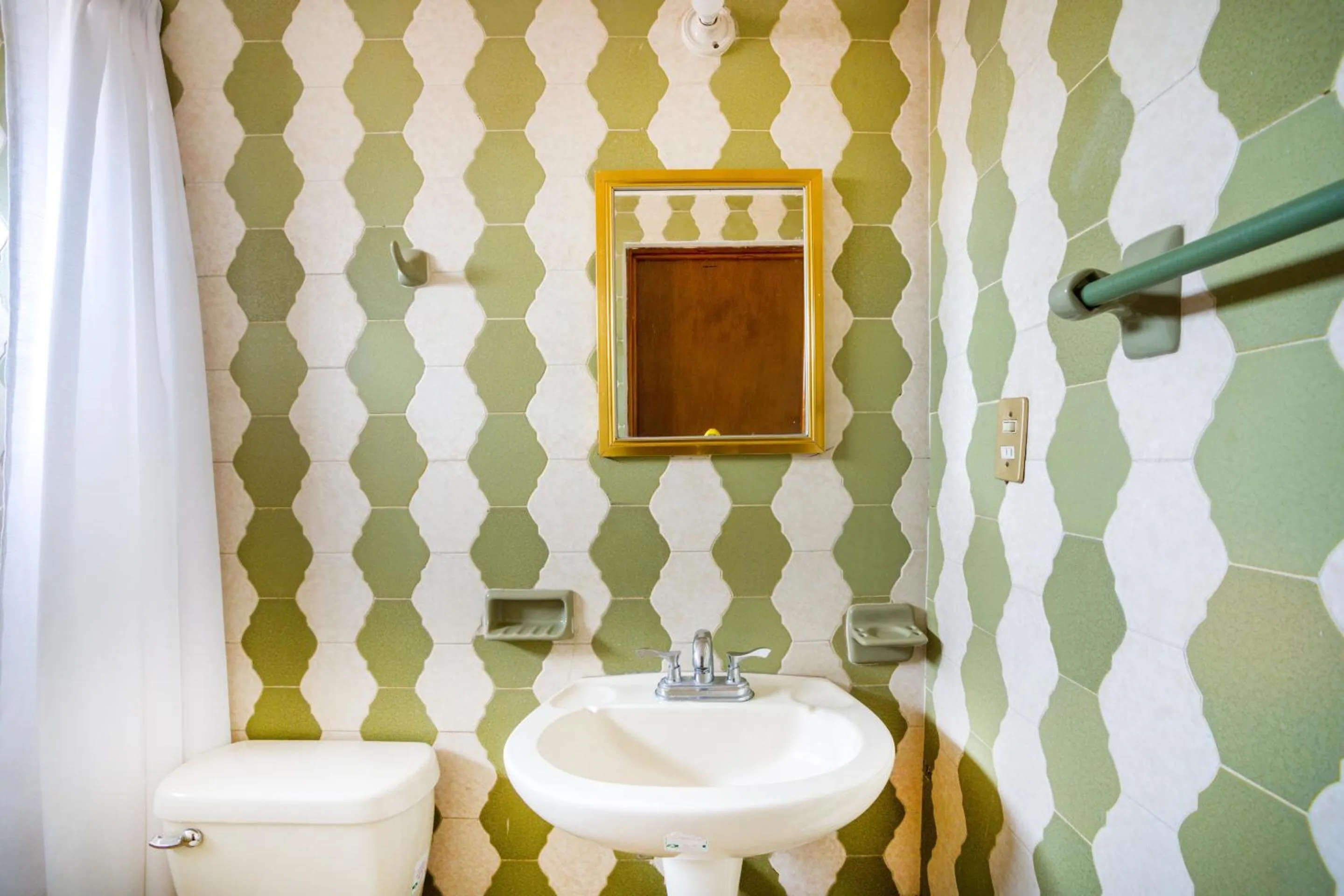 Bathroom in Hotel Adelita