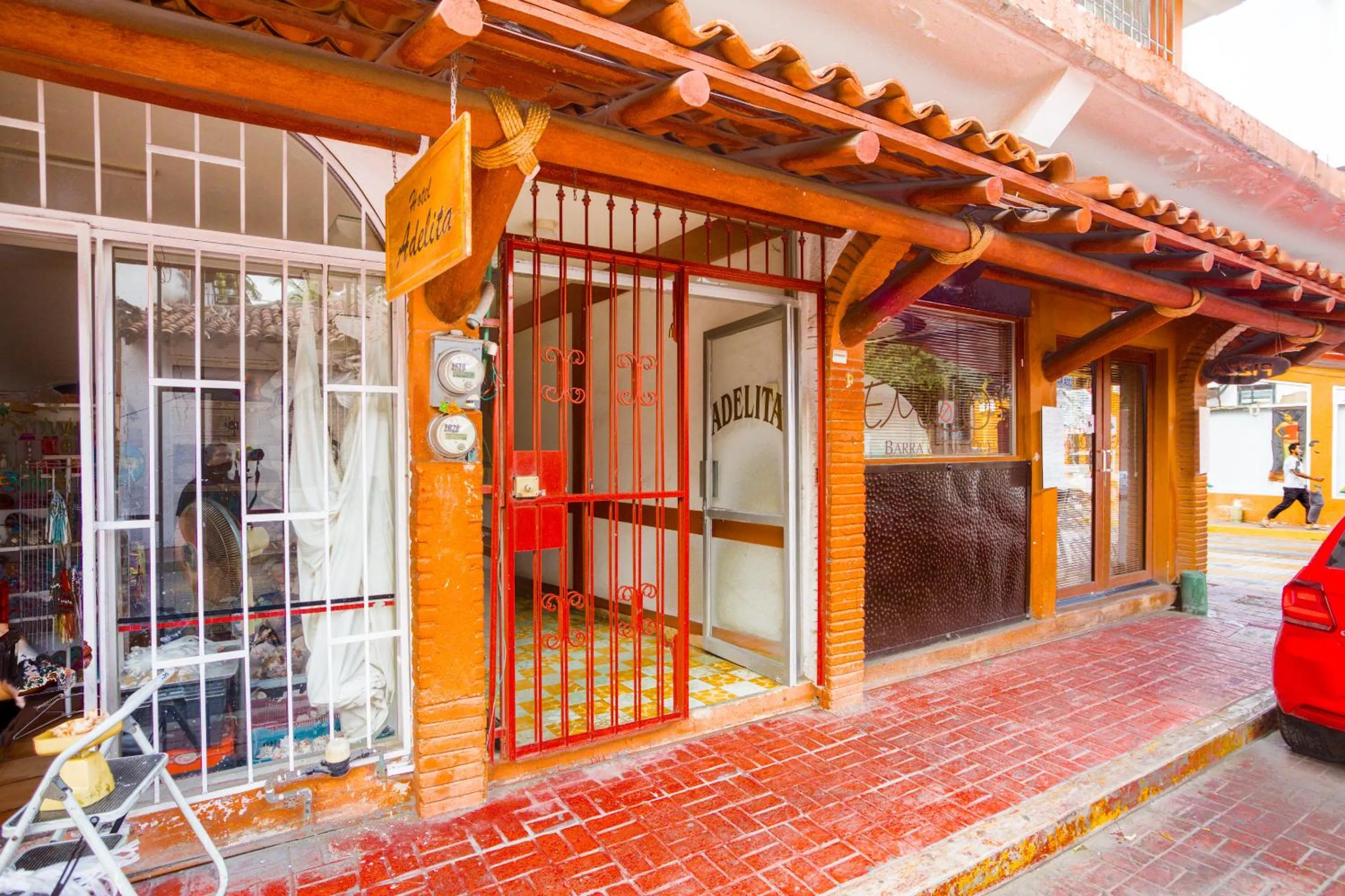 Facade/entrance in Hotel Adelita