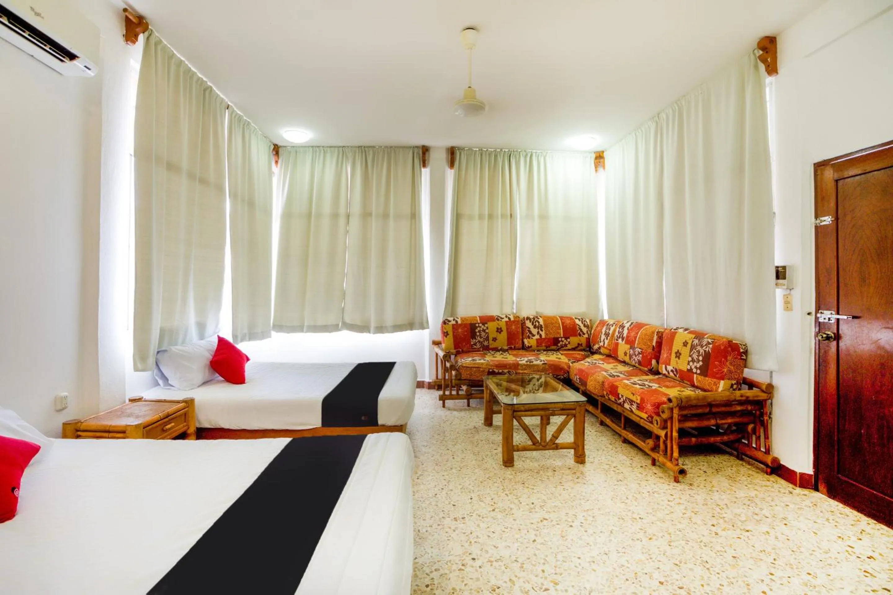 Bedroom, Bed in Hotel Adelita