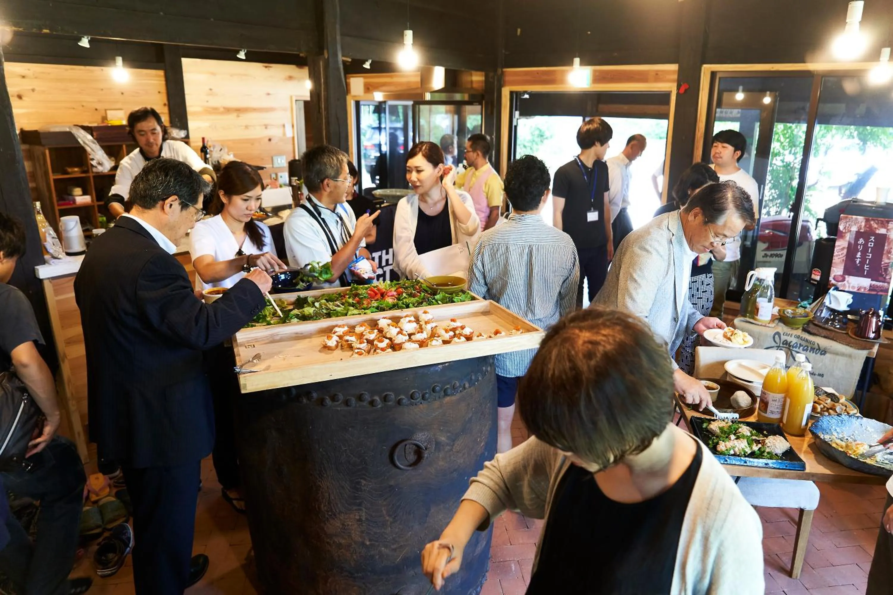 Communal lounge/ TV room in Guesthouse Kazura