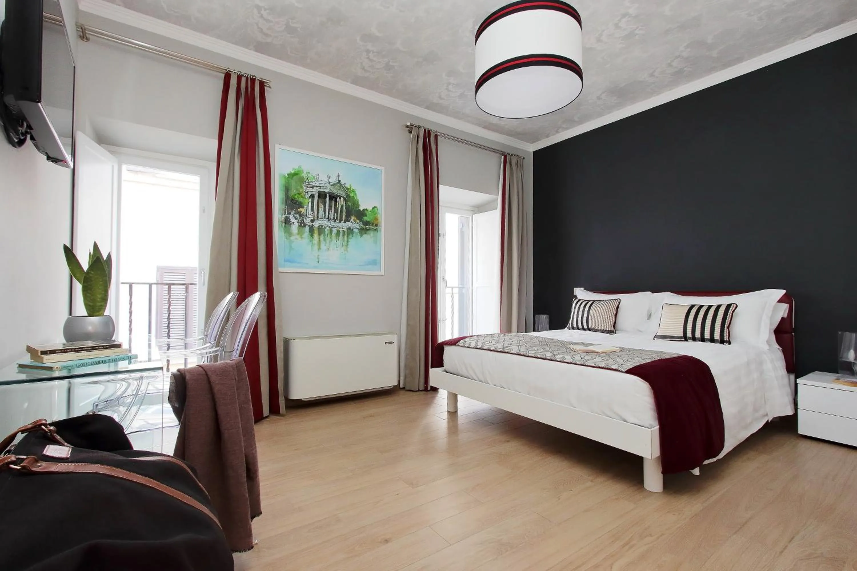 Bed in Piazzetta Margutta - My Extra Home