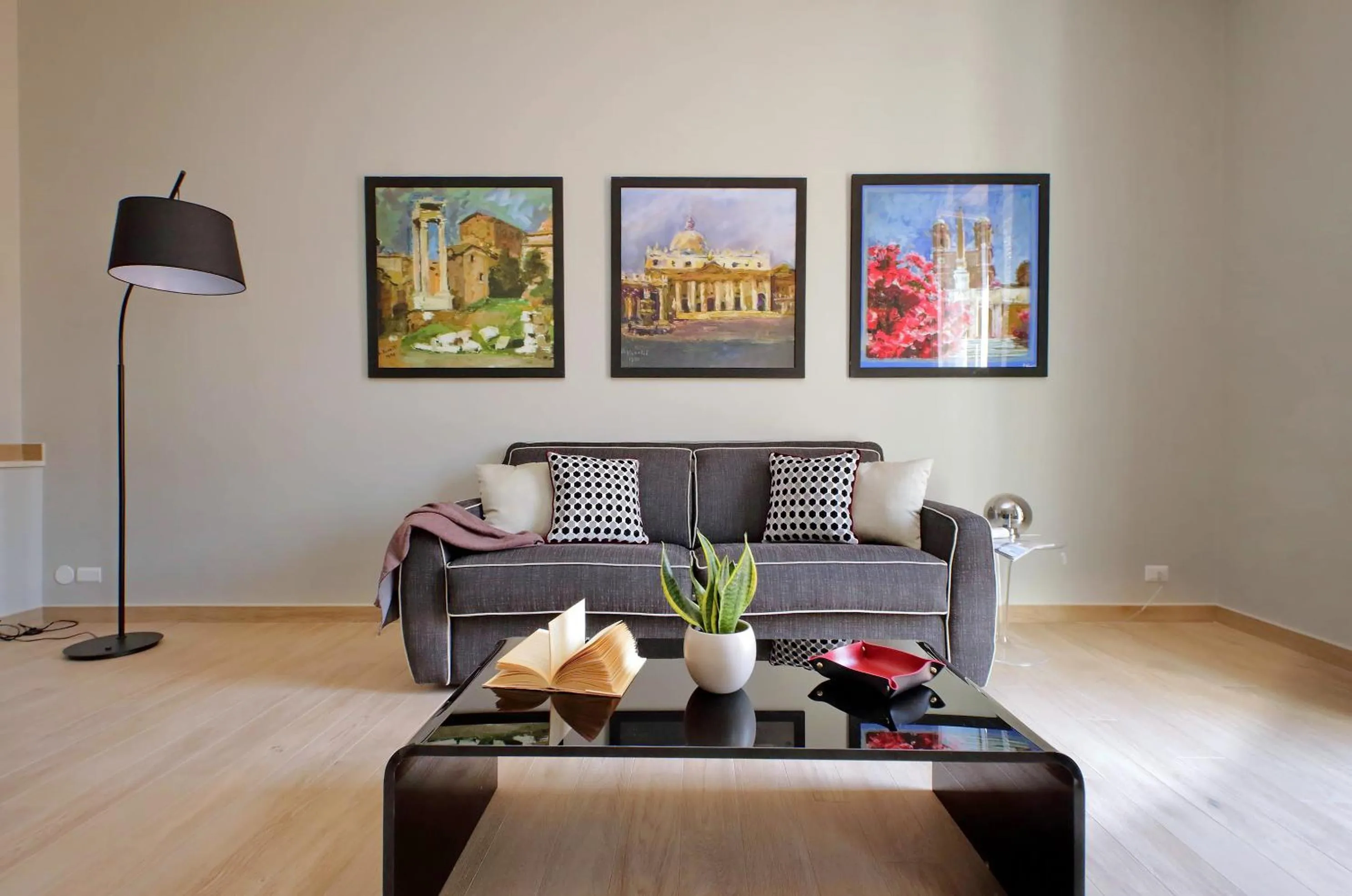 Piazzetta Margutta - My Extra Home