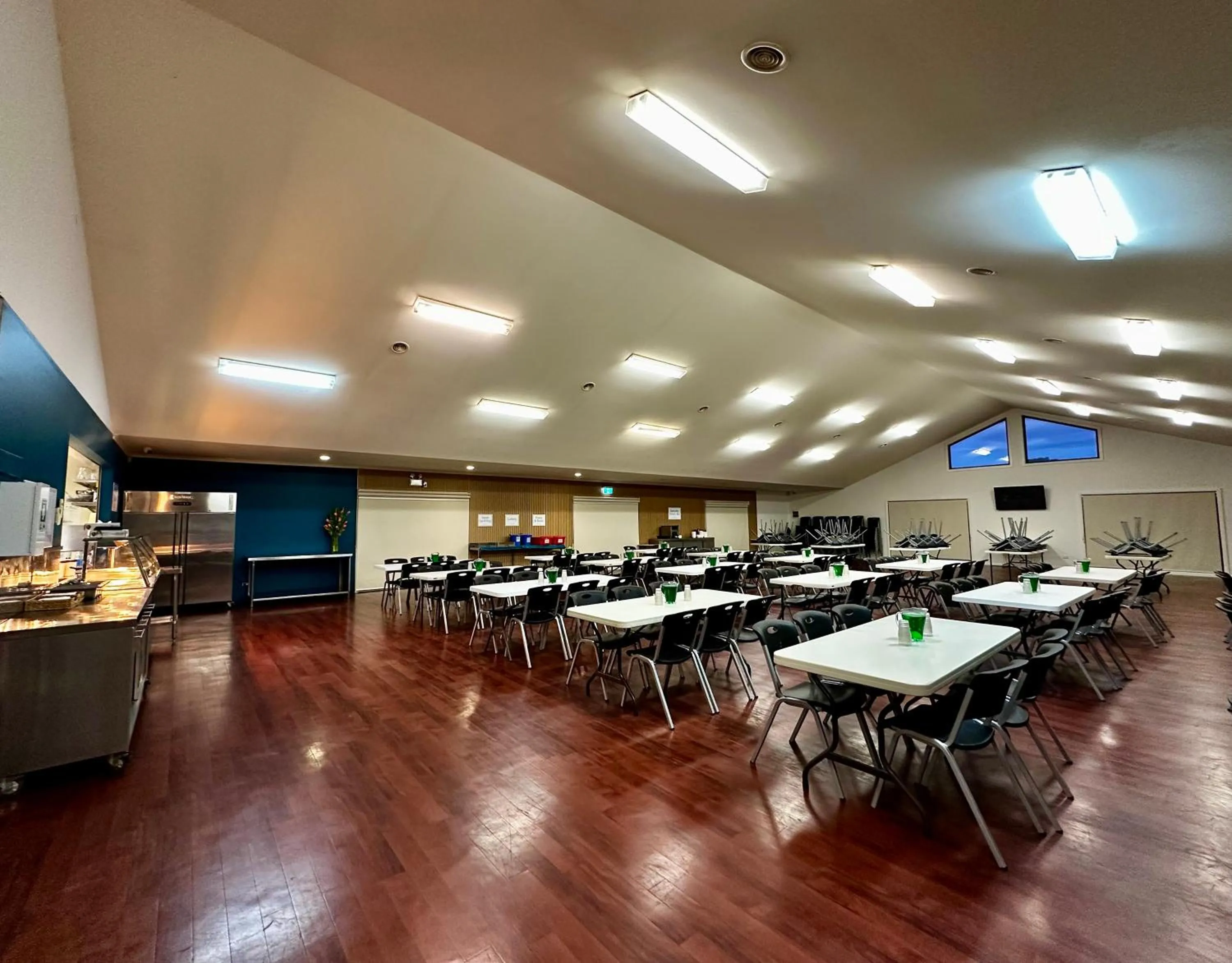 Restaurant/places to eat in Eaglehawk Park Canberra