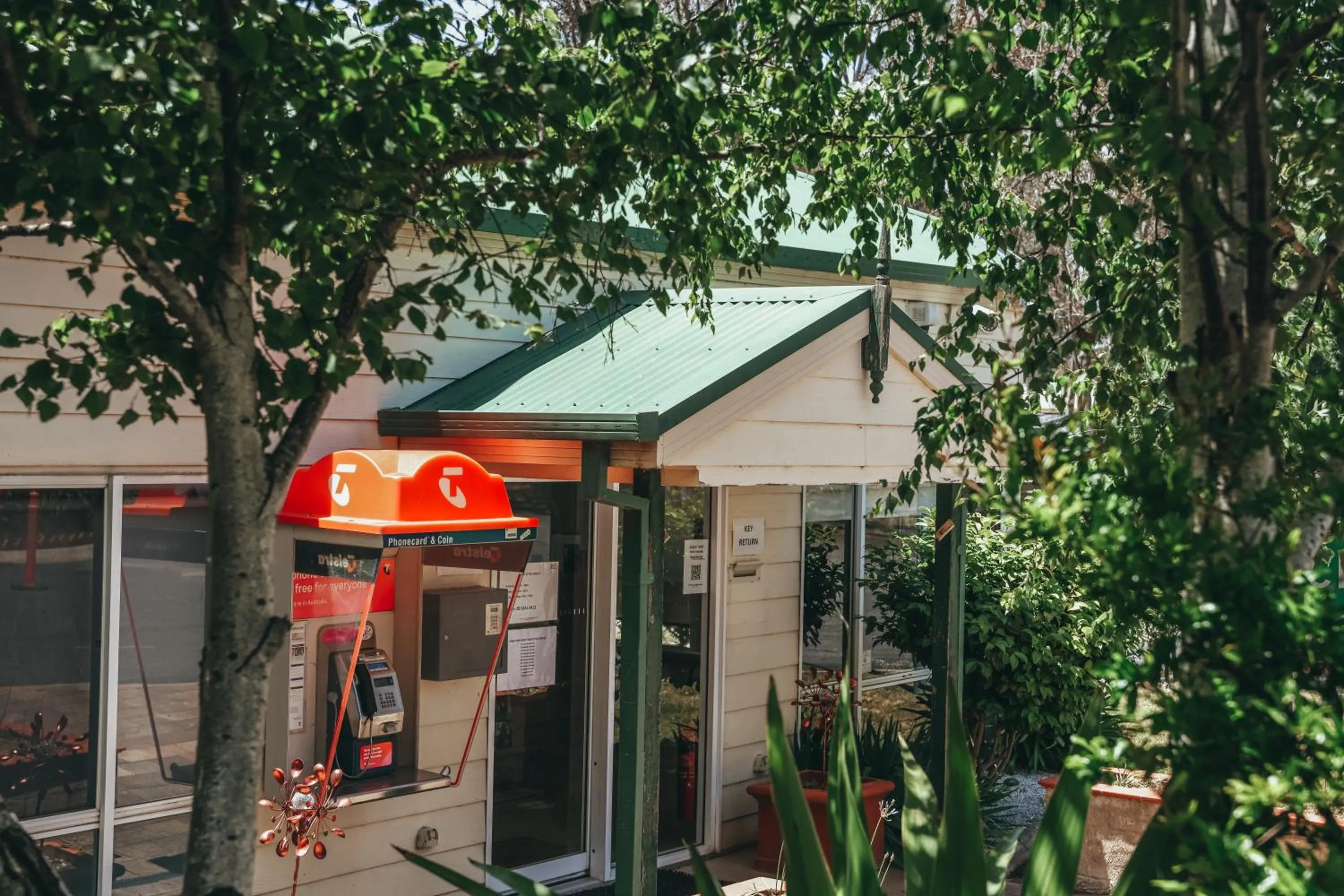 Property building in Eaglehawk Park Canberra