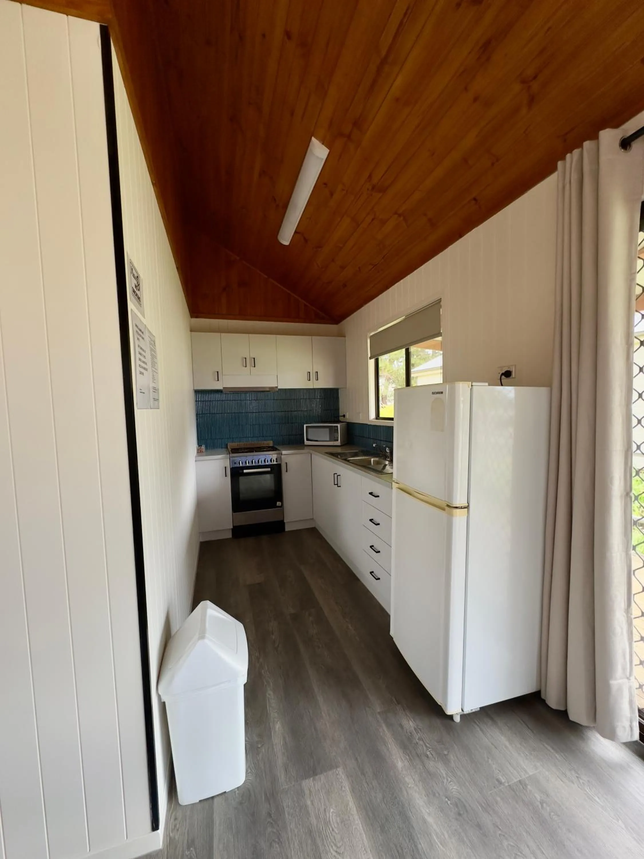 Kitchen or kitchenette in Eaglehawk Park Canberra