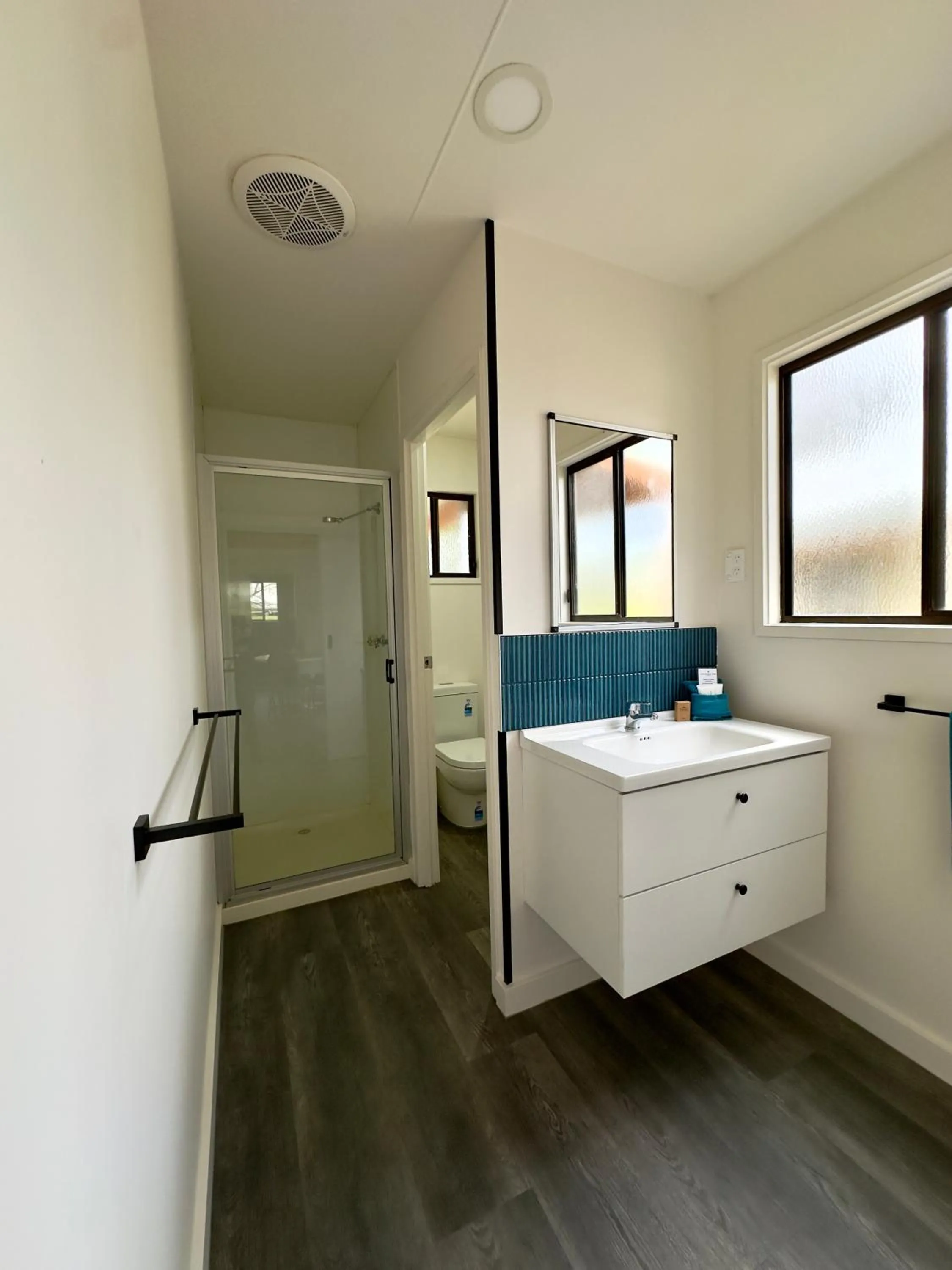 Bathroom in Eaglehawk Park Canberra