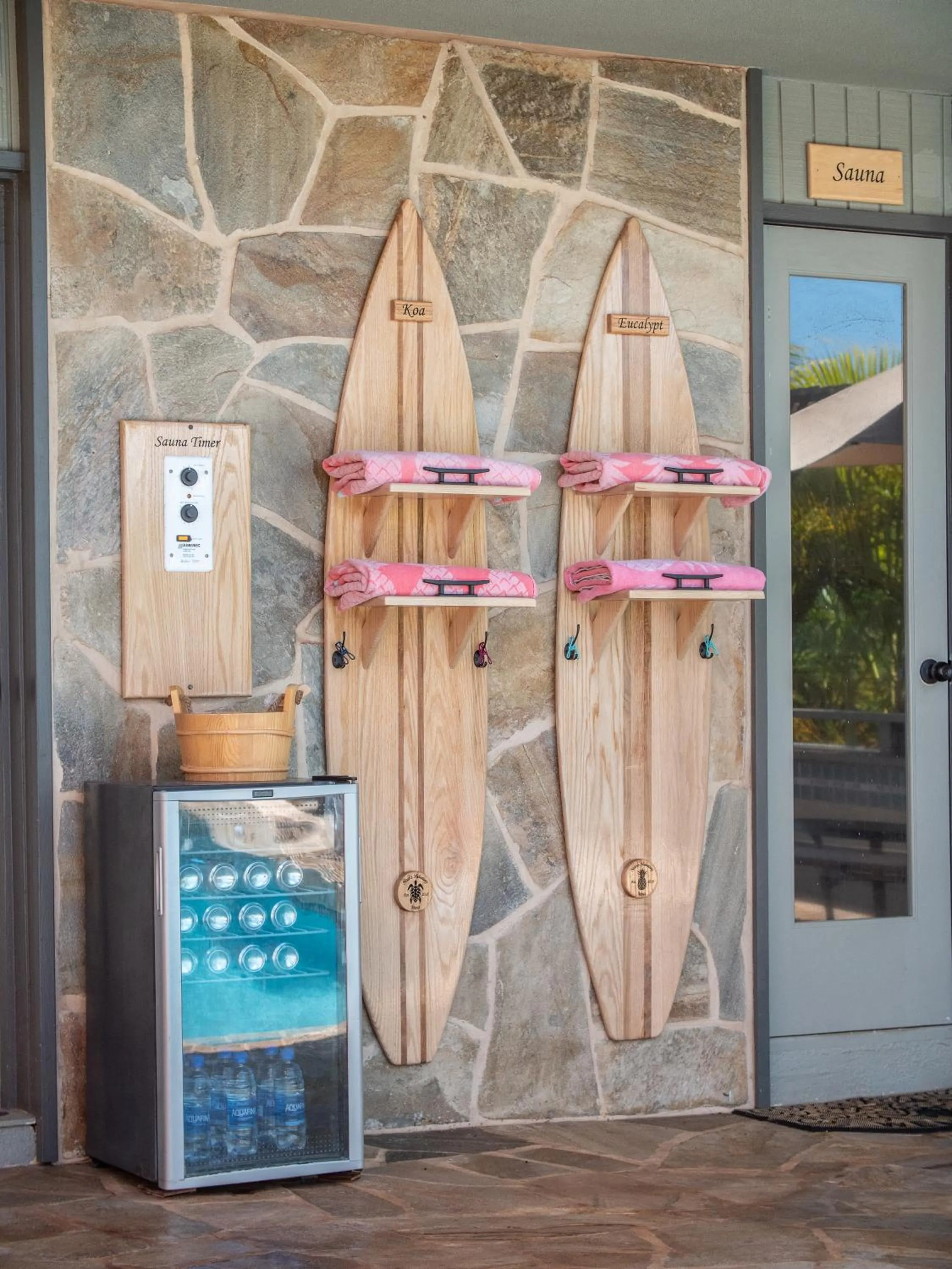 Swimming pool in Noahs Hideaway Luxury B&B