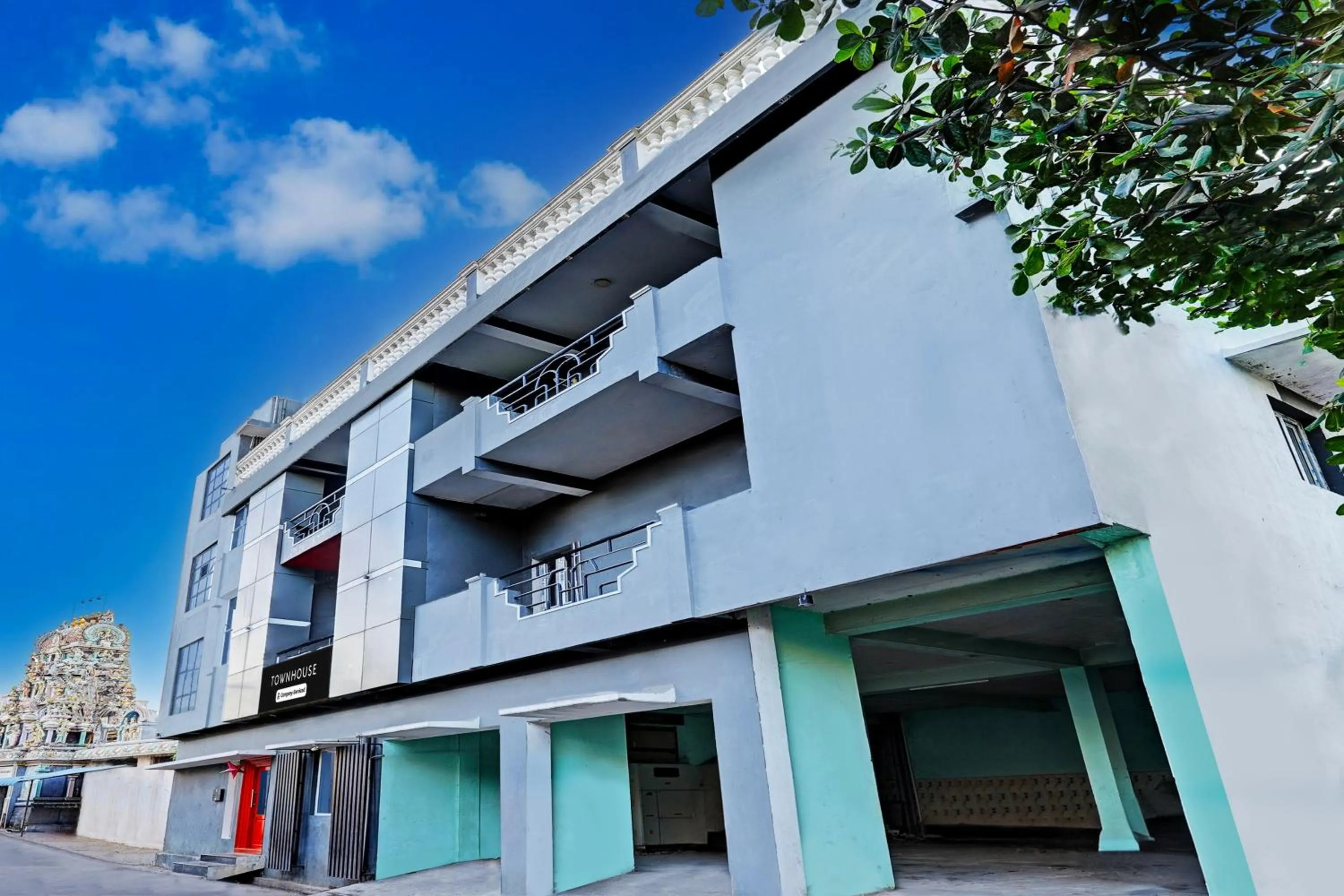 Facade/entrance in Townhouse Pondicherry