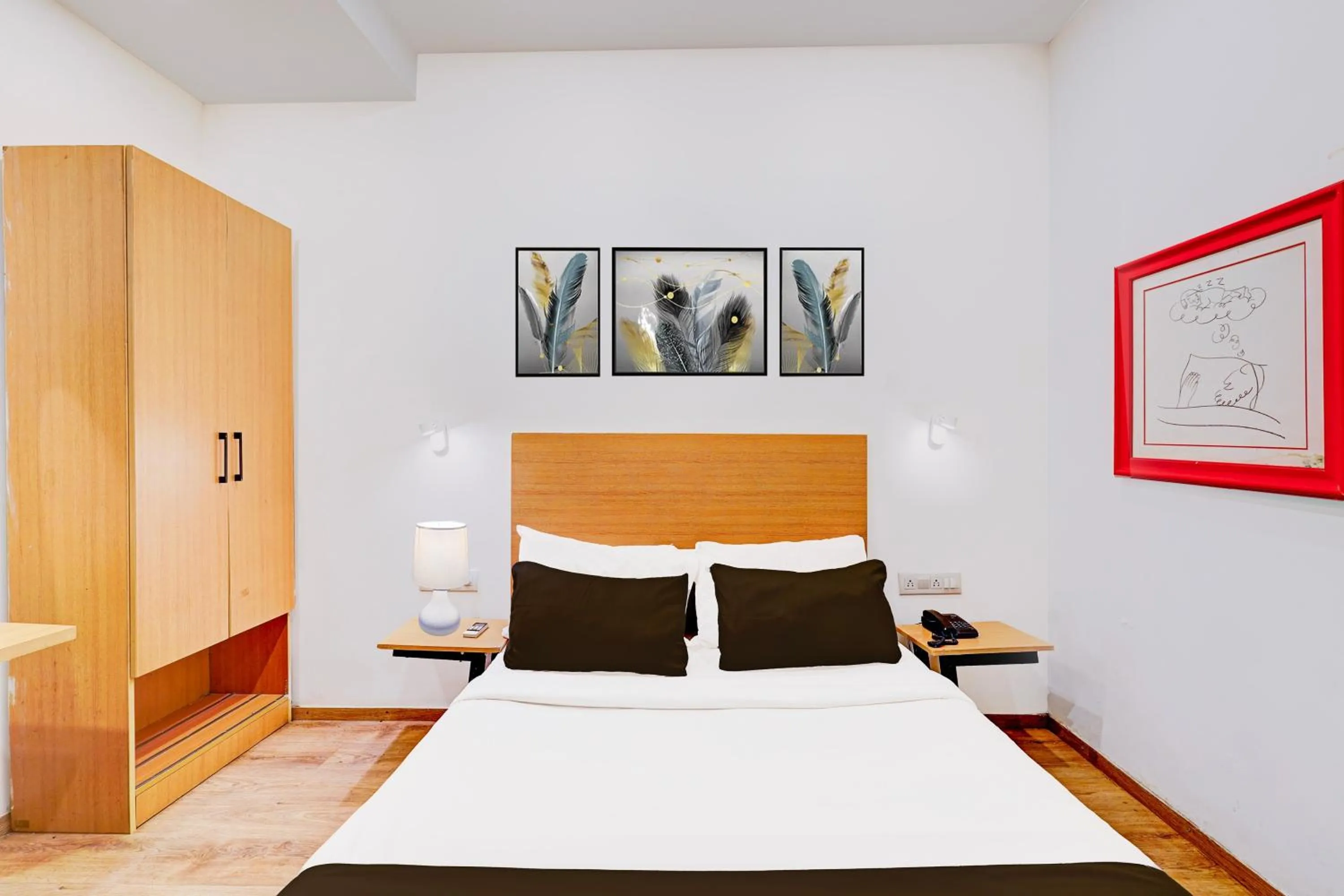 Bedroom, Bed in Townhouse Pondicherry