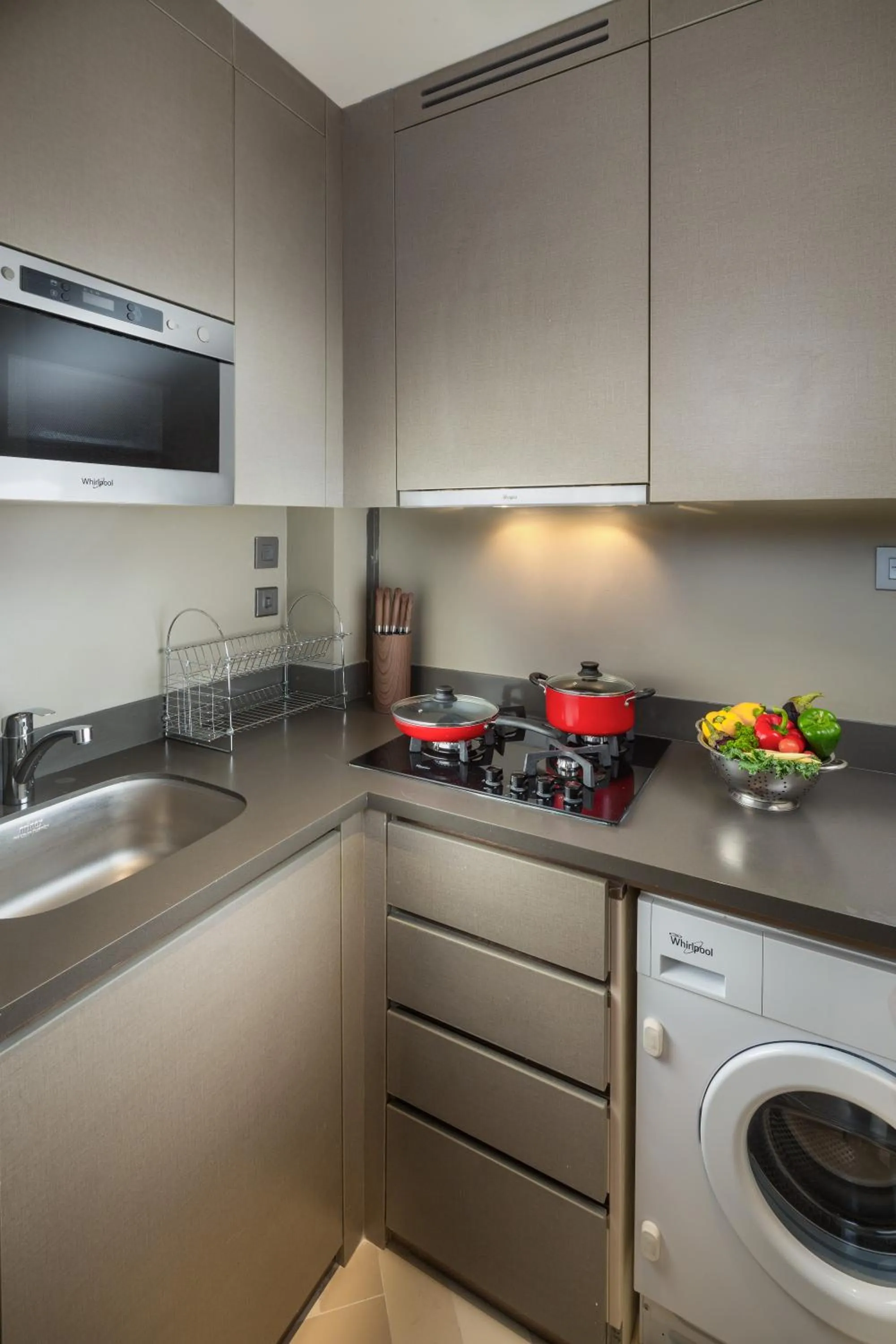 Kitchen or kitchenette in Millennium Place Barsha Heights Hotel Apartments