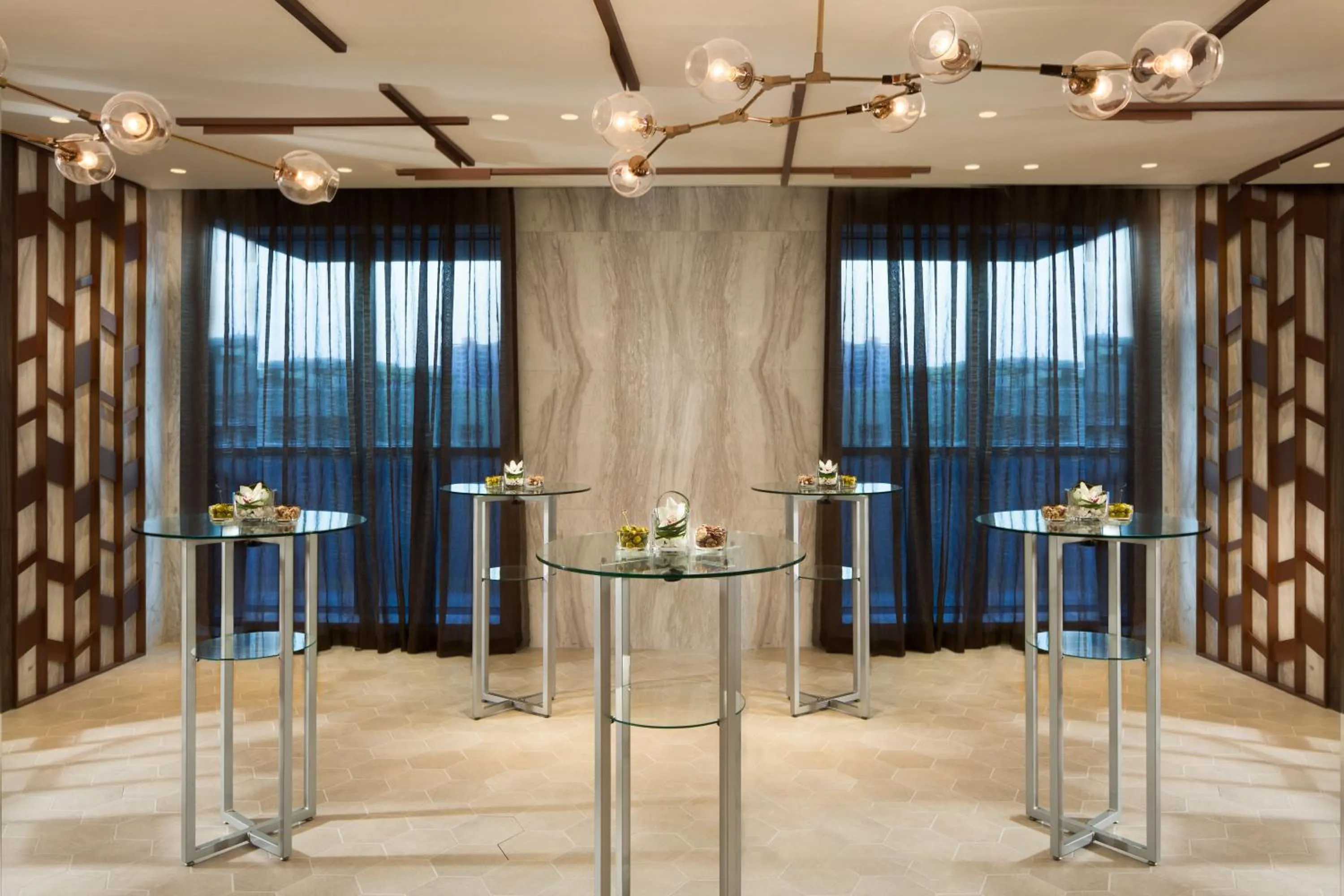 Restaurant/places to eat in Millennium Place Barsha Heights Hotel Apartments