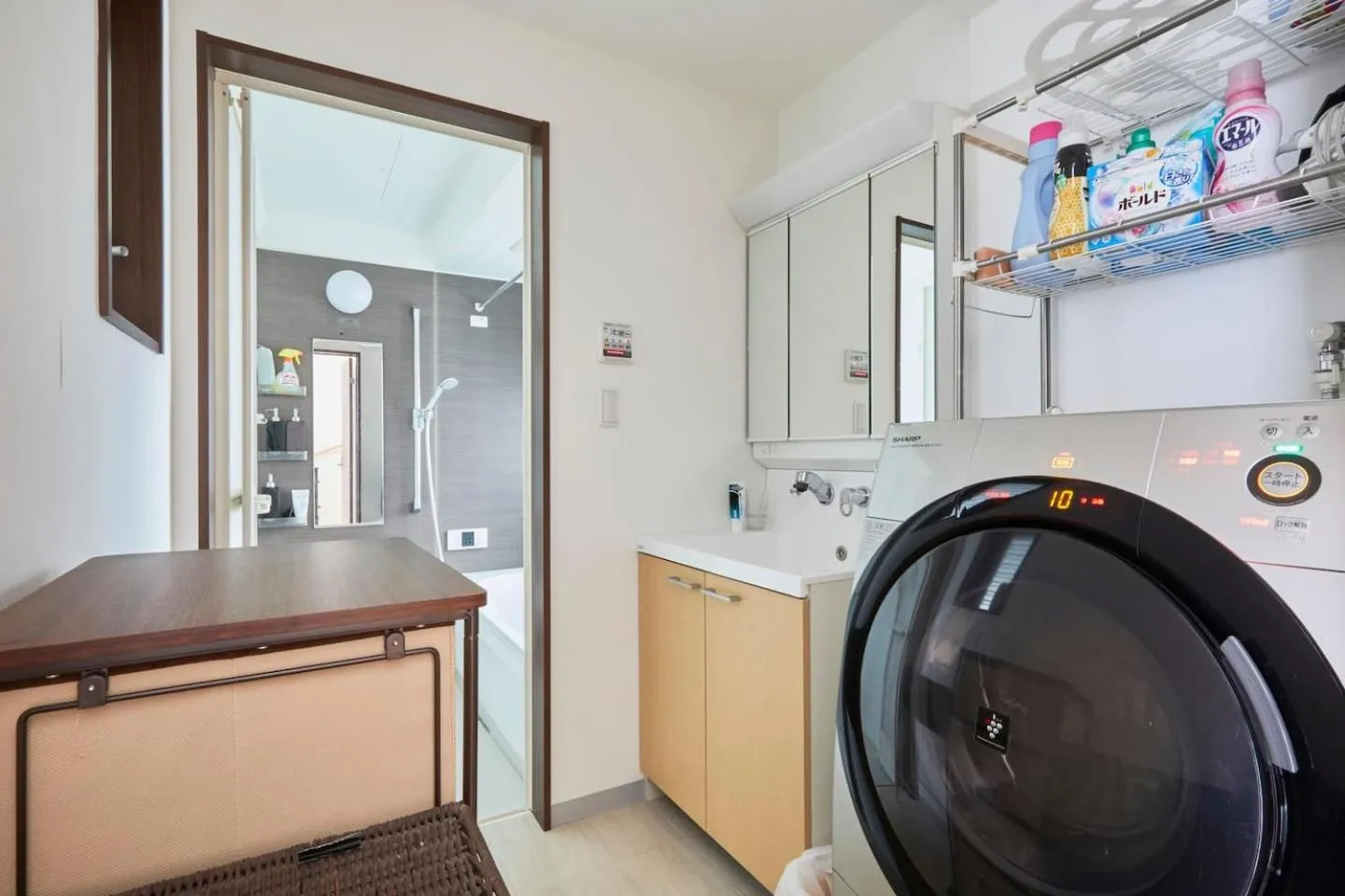 Bathroom in Hotel EL Shinjuku 1 free parking