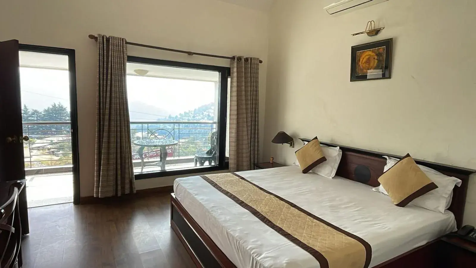 Bed in 8fold-Pinecrest By LaRiSa, Bhimtal Bed in 8fold-Pinecrest By LaRiSa, Bhimtal