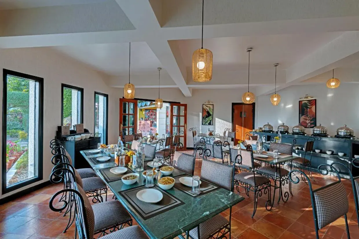 Food in 8fold-Pinecrest By LaRiSa, Bhimtal Food in 8fold-Pinecrest By LaRiSa, Bhimtal