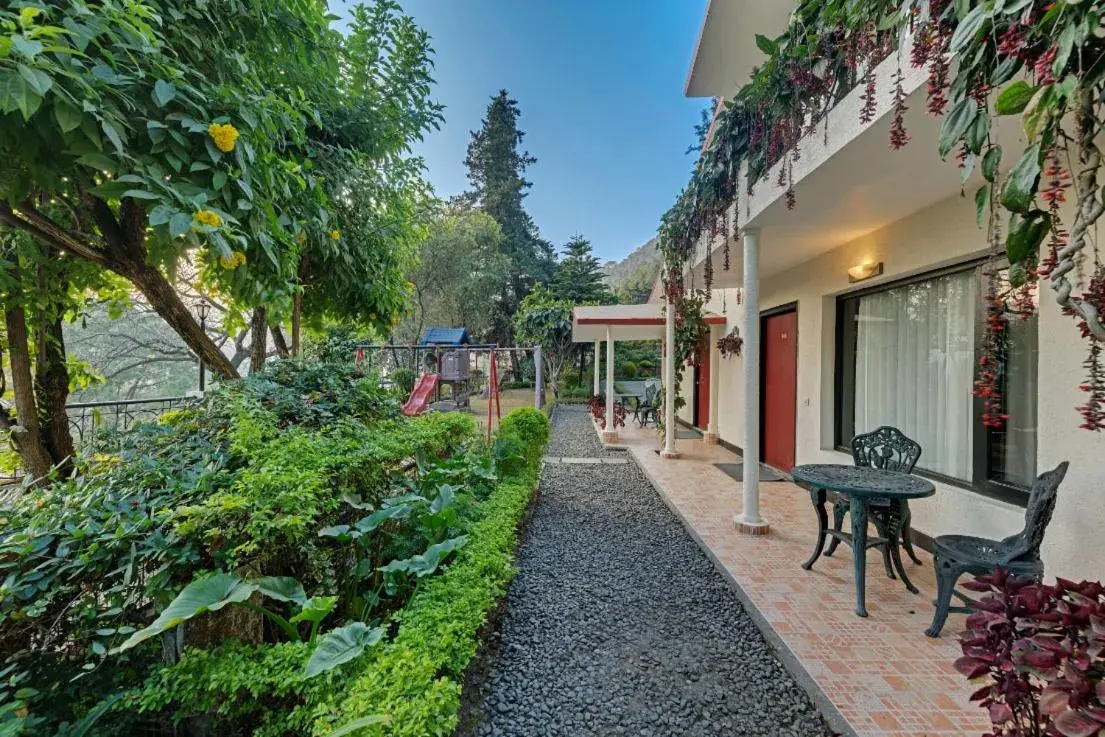 Property building in 8fold-Pinecrest By LaRiSa, Bhimtal Property building in 8fold-Pinecrest By LaRiSa, Bhimtal