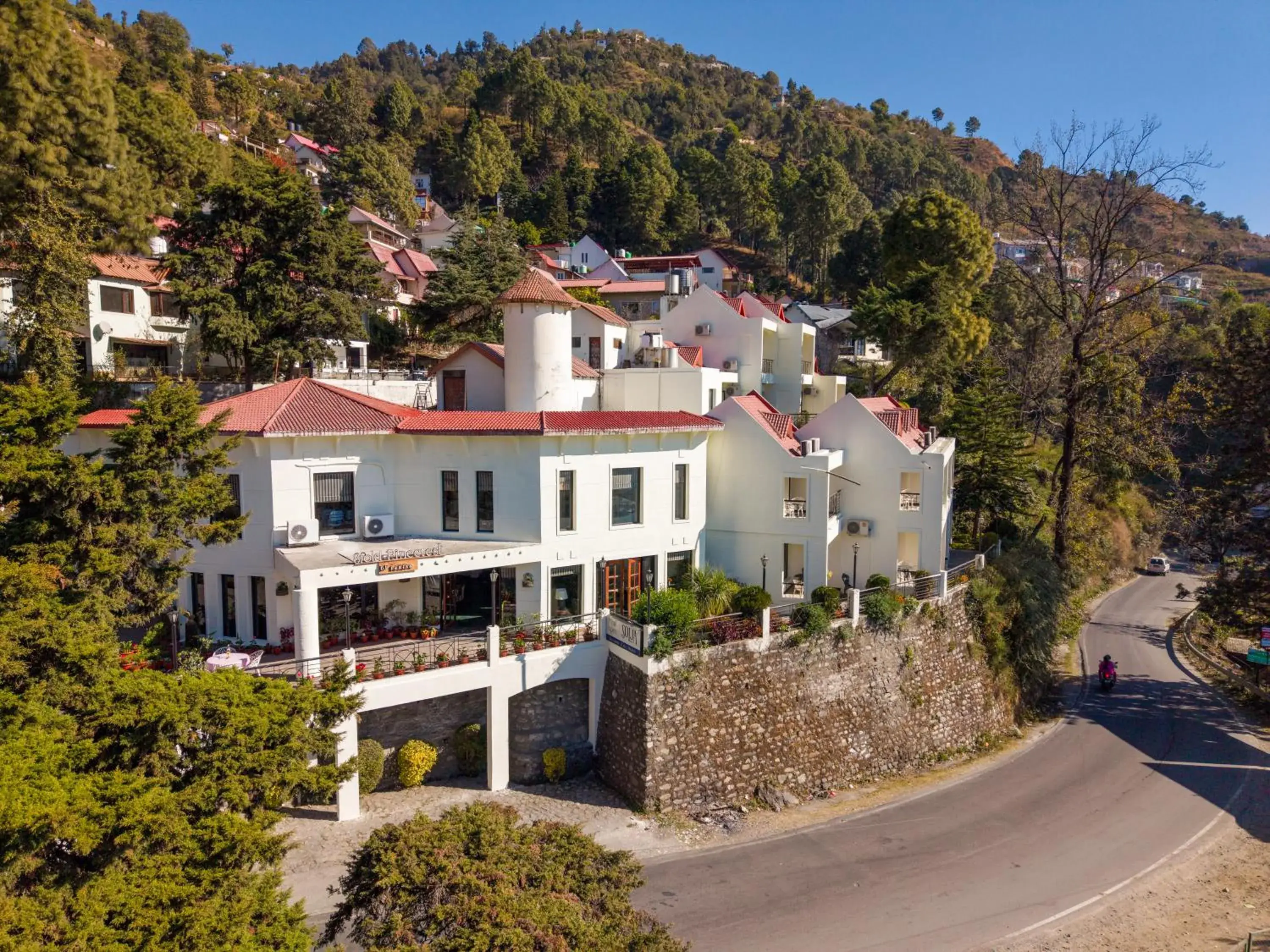 Property building in 8fold-Pinecrest By LaRiSa, Bhimtal Property building in 8fold-Pinecrest By LaRiSa, Bhimtal