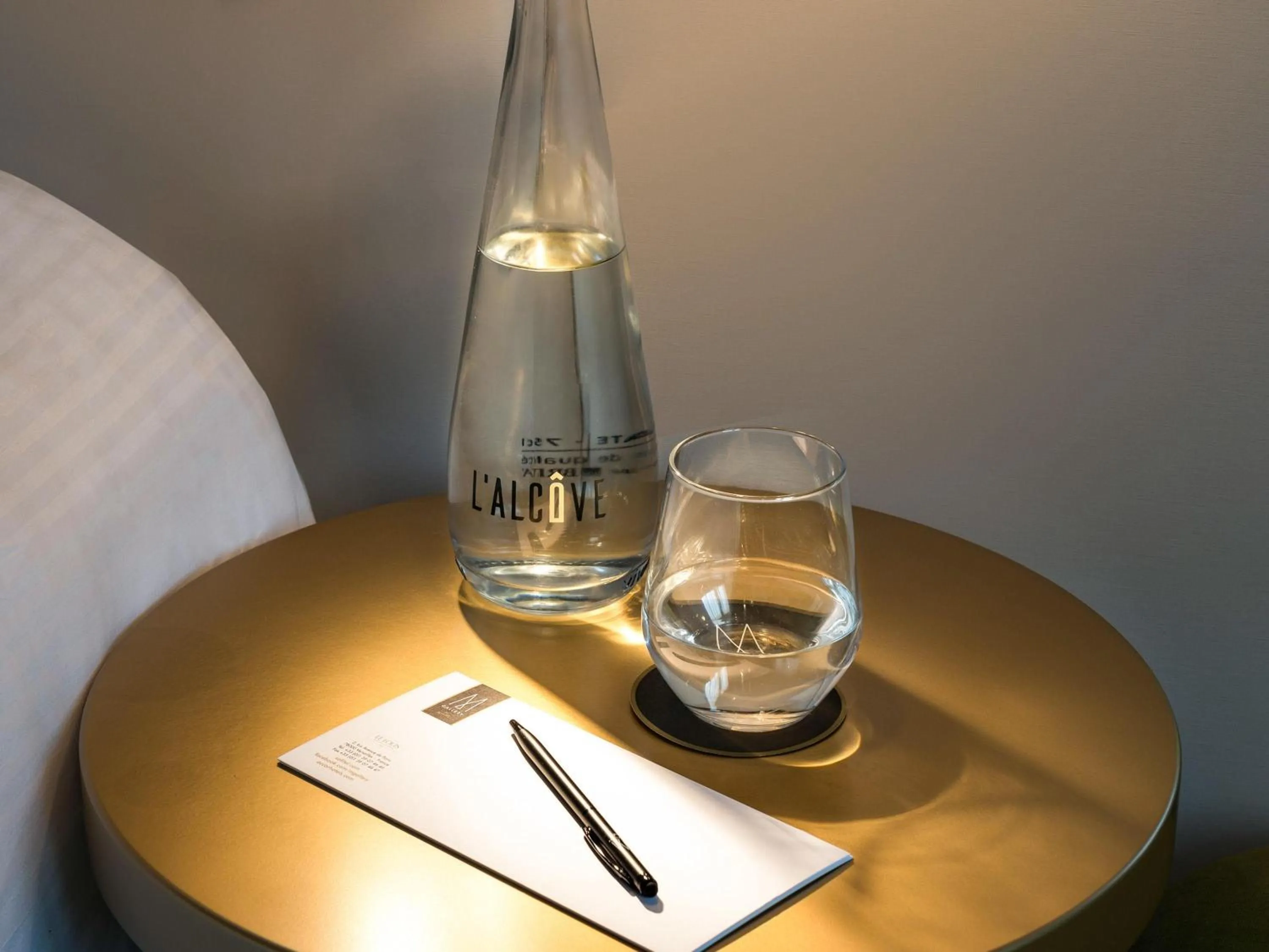 Bedroom in Le Louis Hotel Versailles Château - MGallery Collection