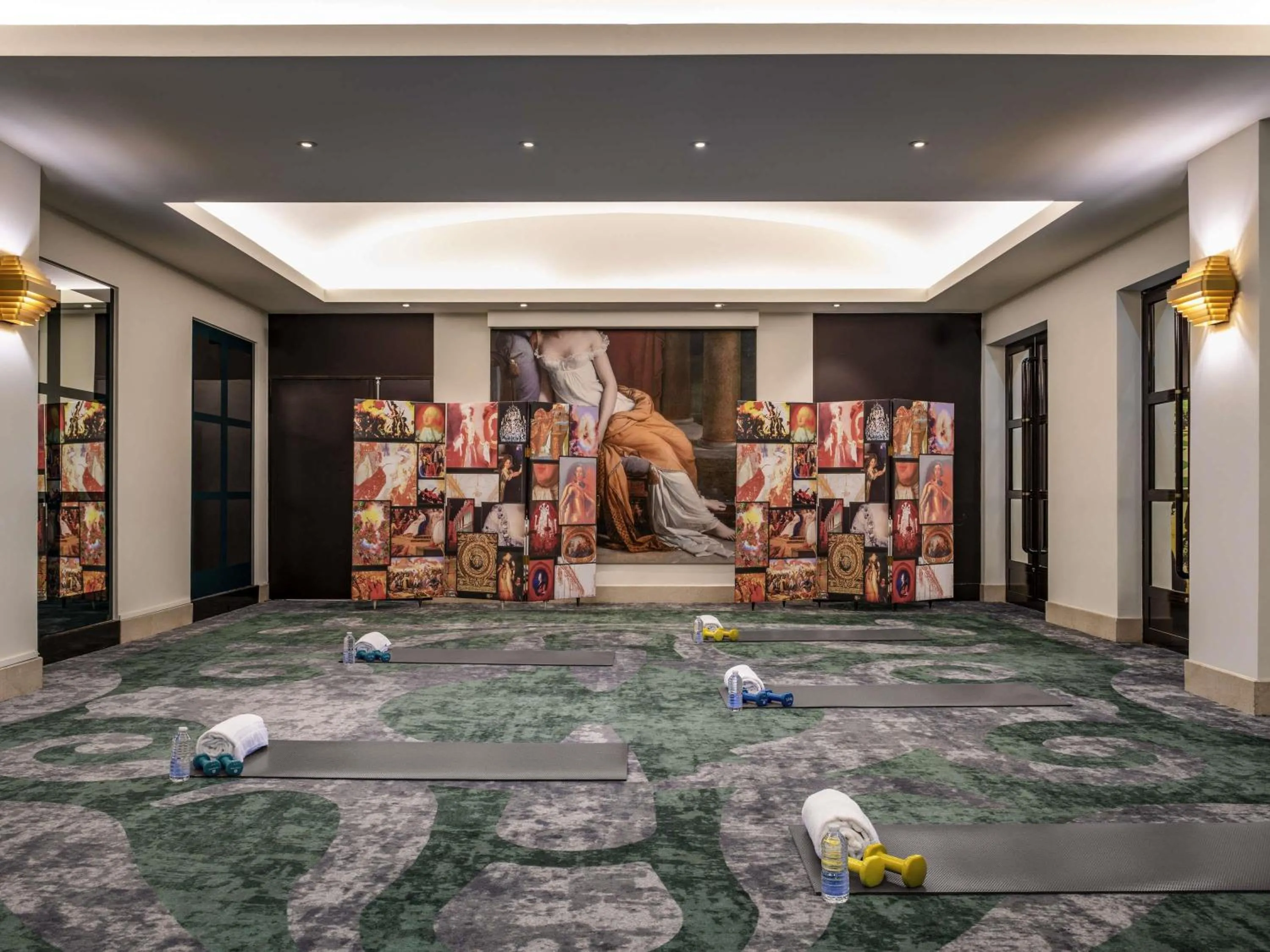 Fitness centre/facilities in Le Louis Hotel Versailles Château - MGallery Collection